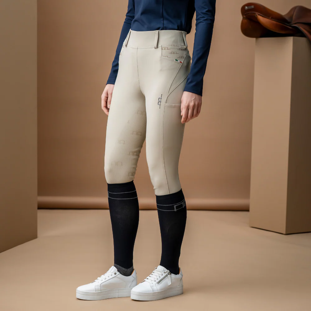 Alessandro Albanese Fina Full Seat Hybrid Breech - Image 2