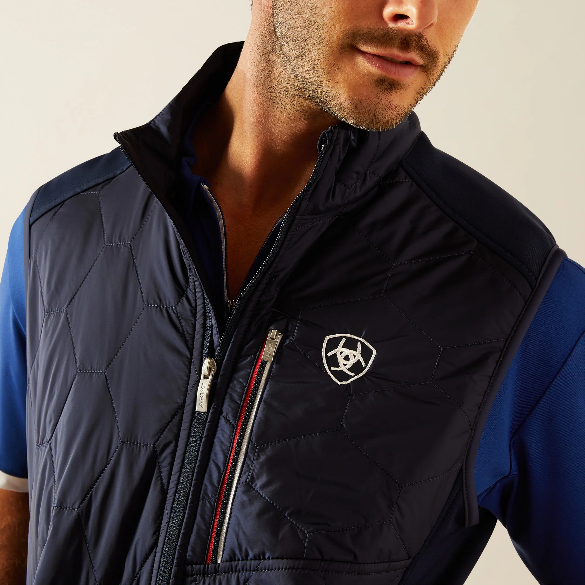 Ariat Men's Fusion Insulated Vest - Image 3
