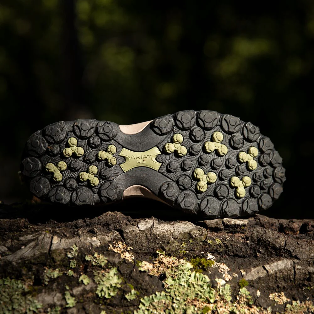 Ariat Men's Traverse Low Waterproof Hiking Shoe - Image 13