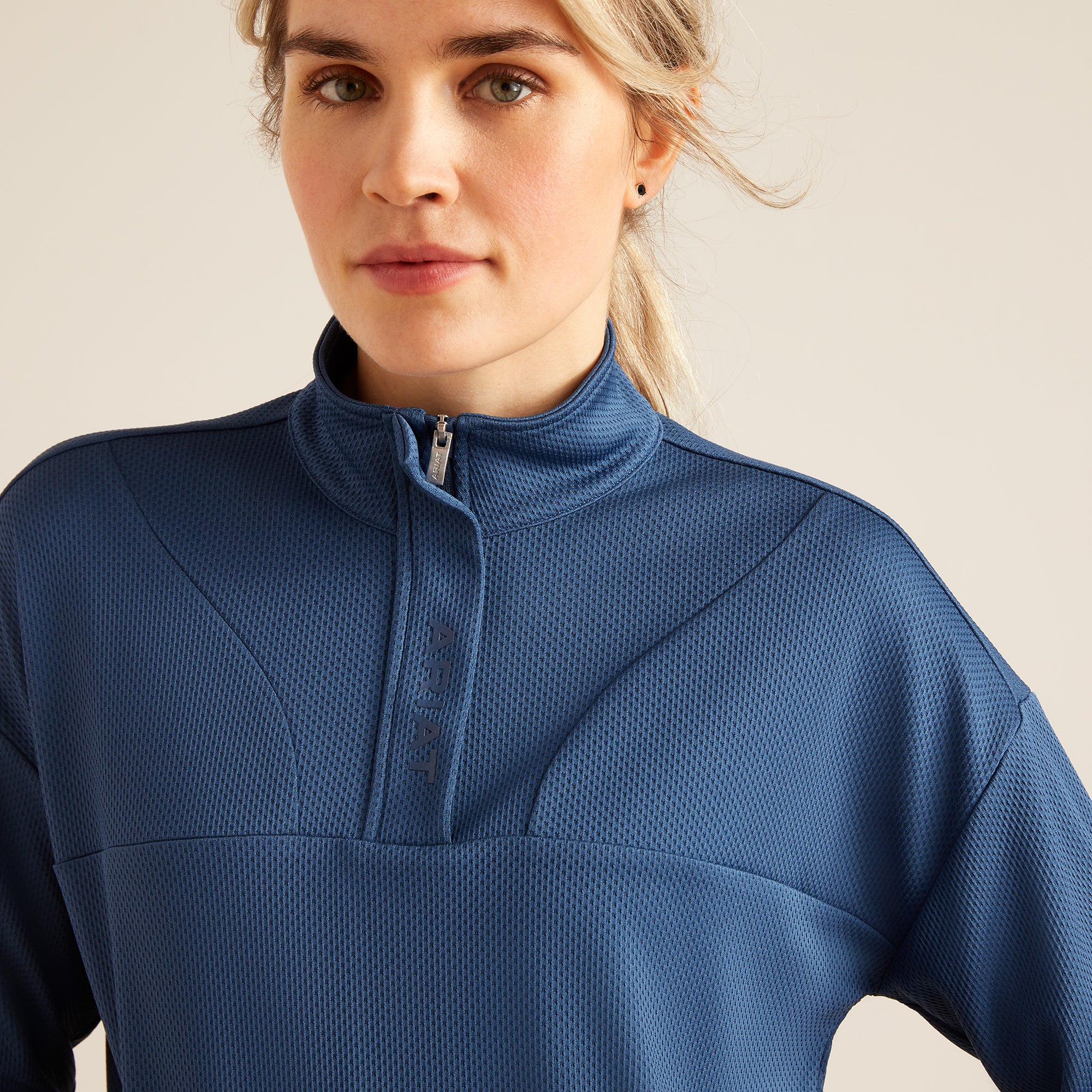 Ariat Women's Breathe 1/2 Zip Sweatshirt - Image 5