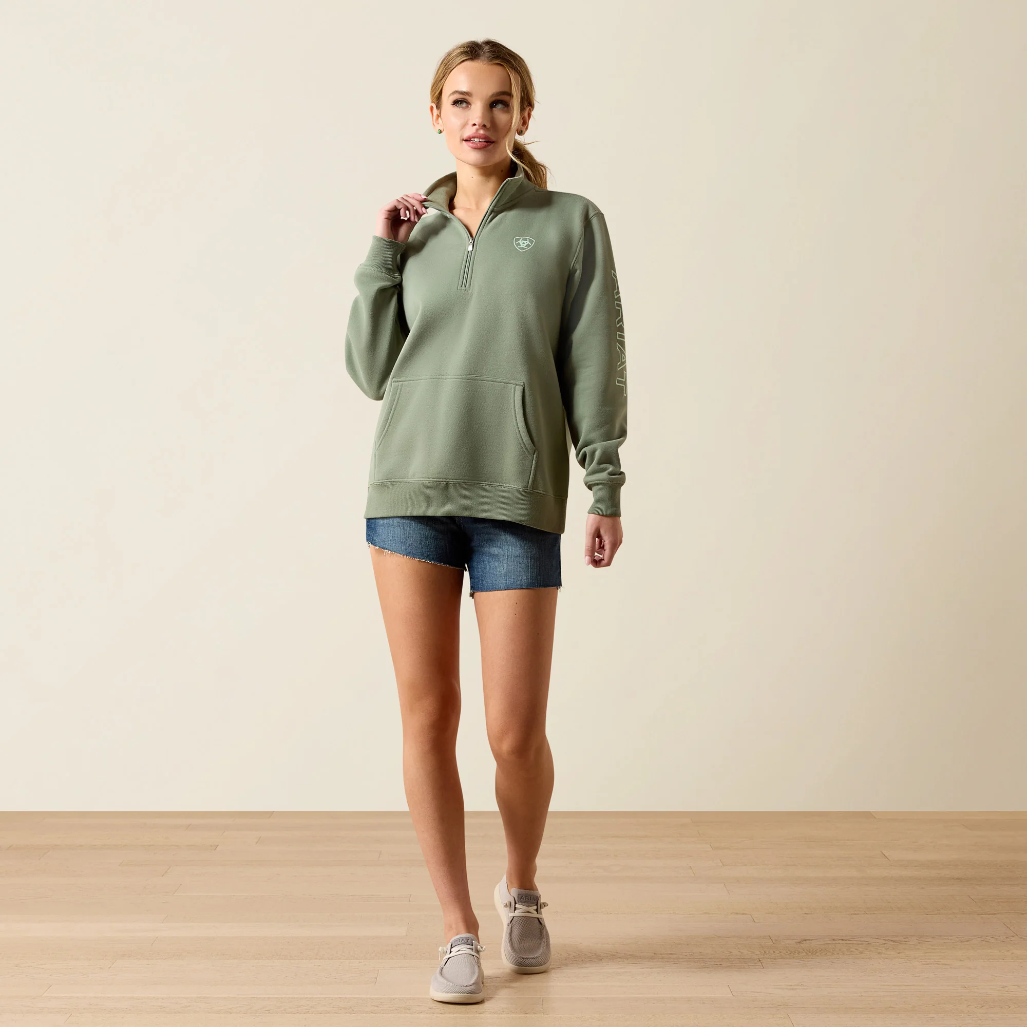 Ariat Women's Foundation 1/2 Zip Sweatshirt - Image 15