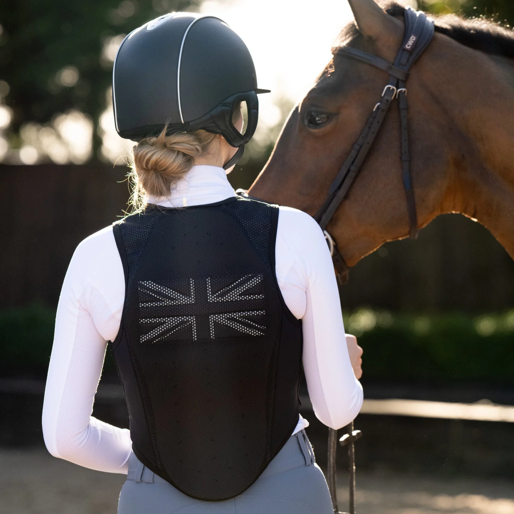 Champion Sculpt Back Protector - Image 5