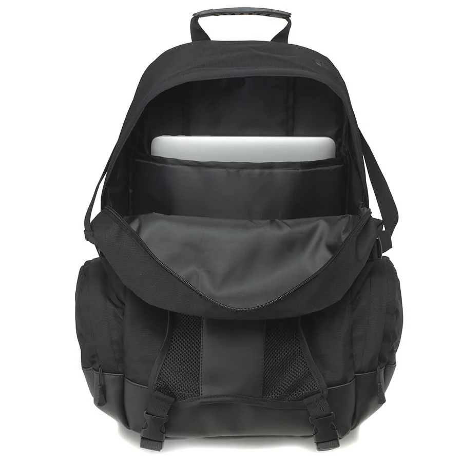 Charles Owen Helmet Backpack - Image 4