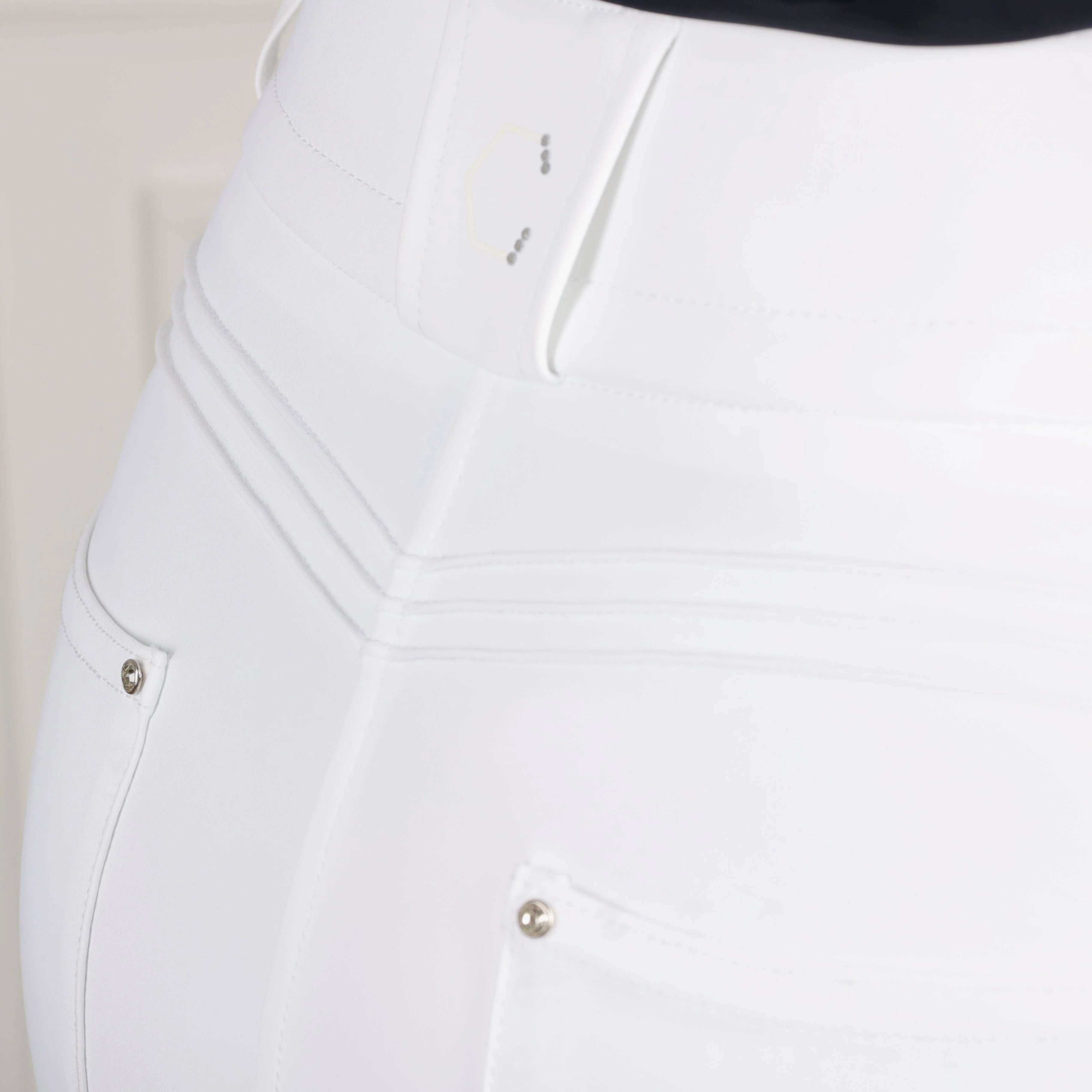 Coldstream Ladies Ledmore Diamante Breeches - Image 10