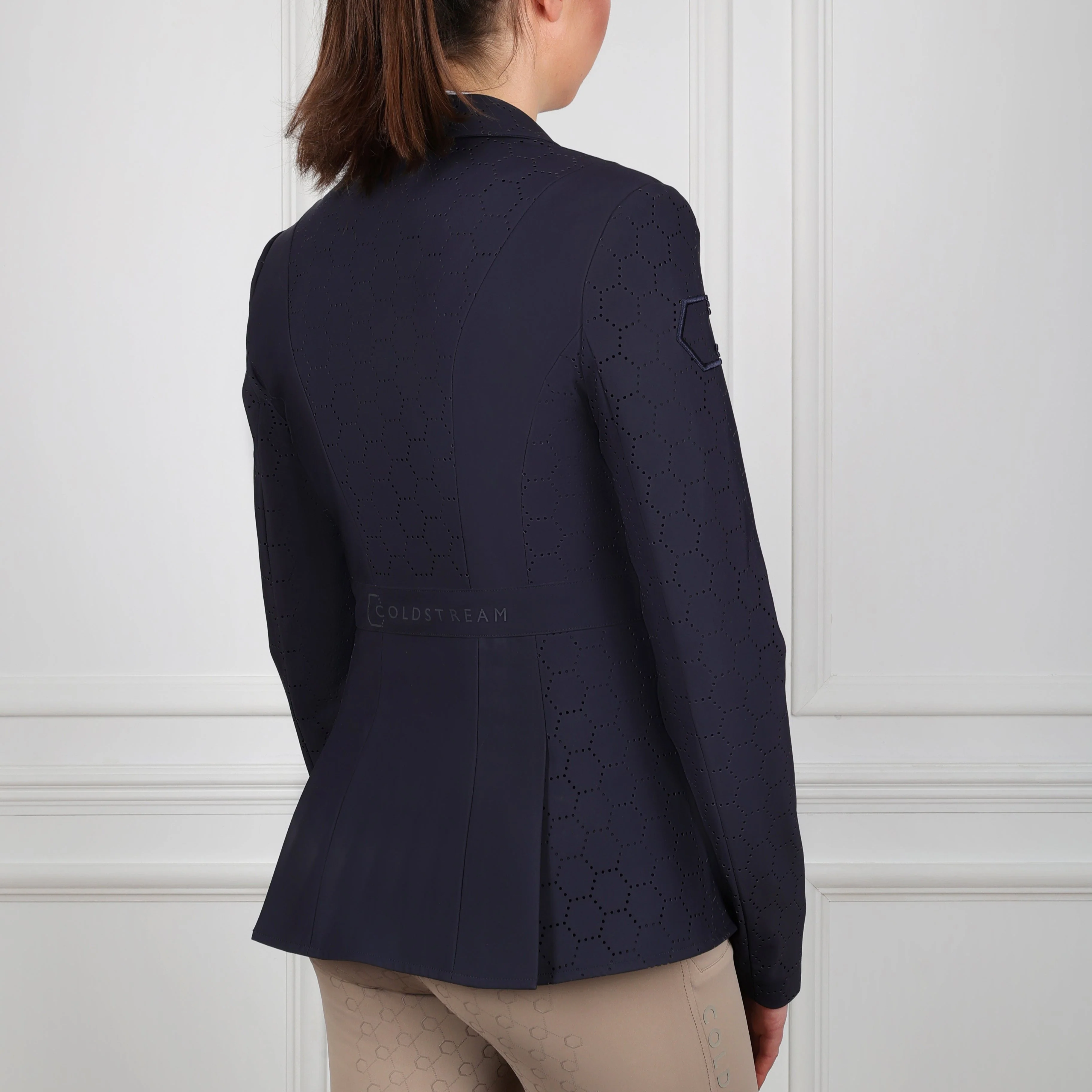 Coldstream Ladies Oxnam Competition Show Jacket - Image 4