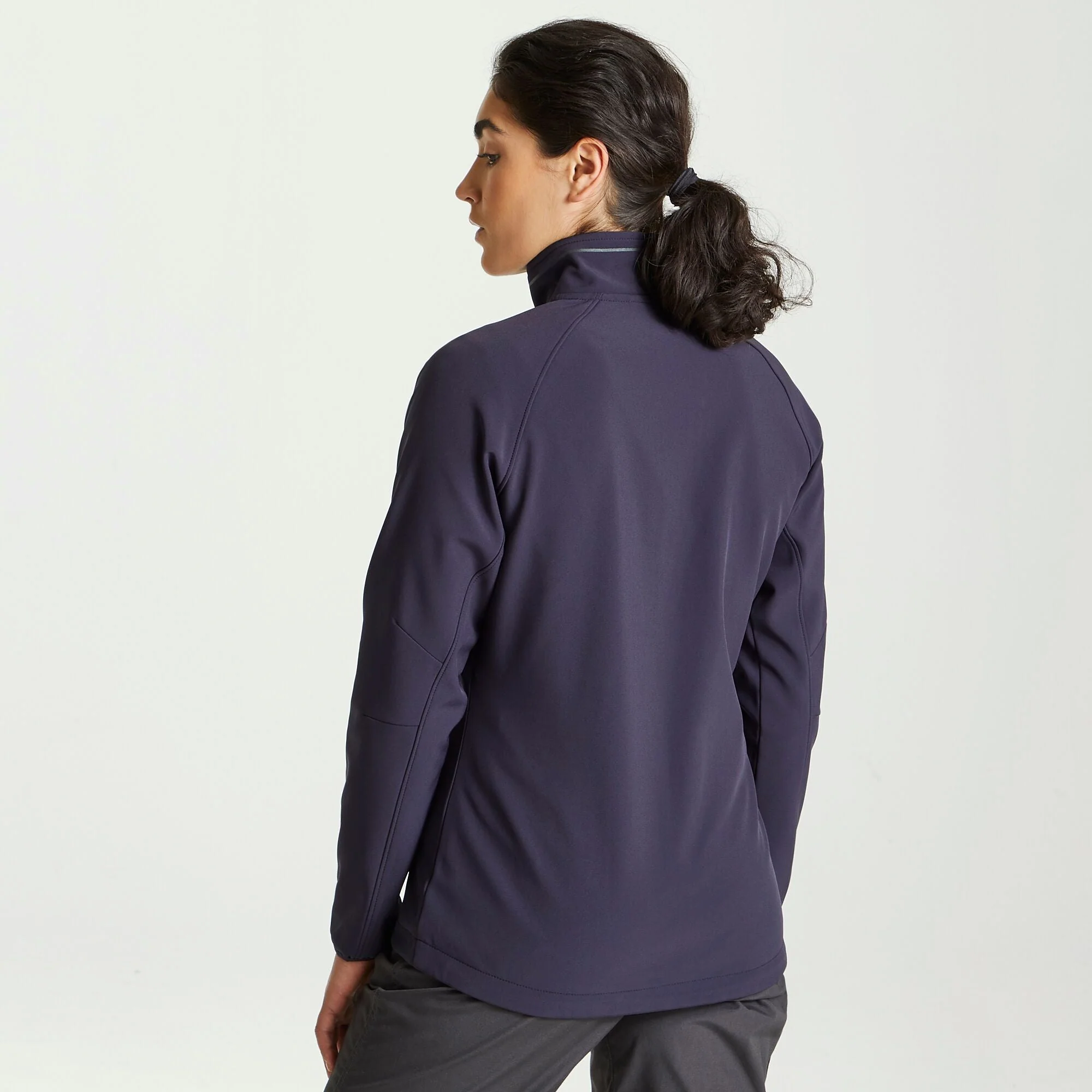 Craghoppers Expert Women's Basecamp Softshell Jacket - Image 9