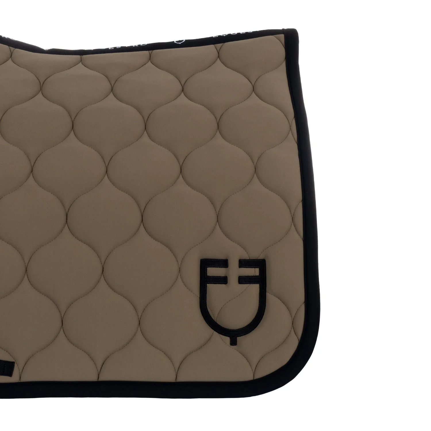 Equestro Dressage Saddle Pad With Onion Quilting - Image 5