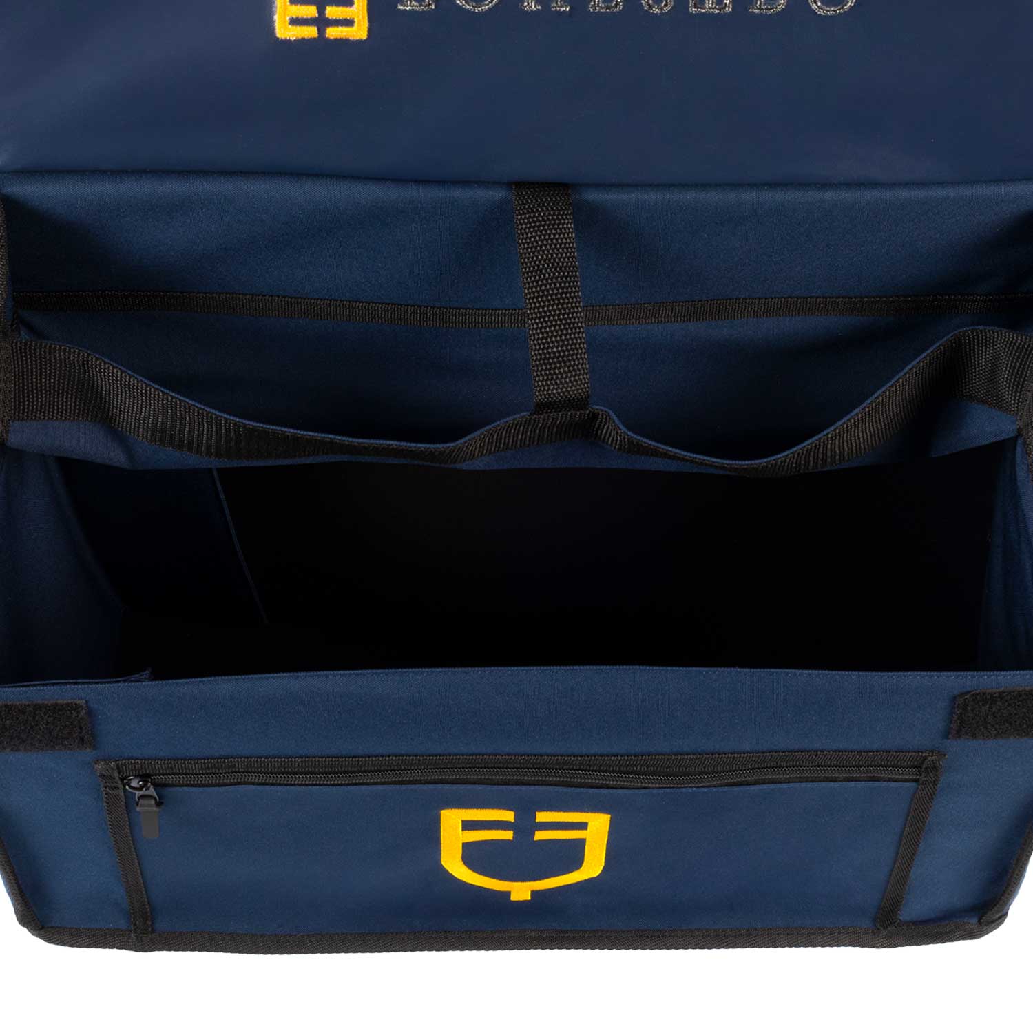 Equestro Grooming Bag With Bar - Image 22
