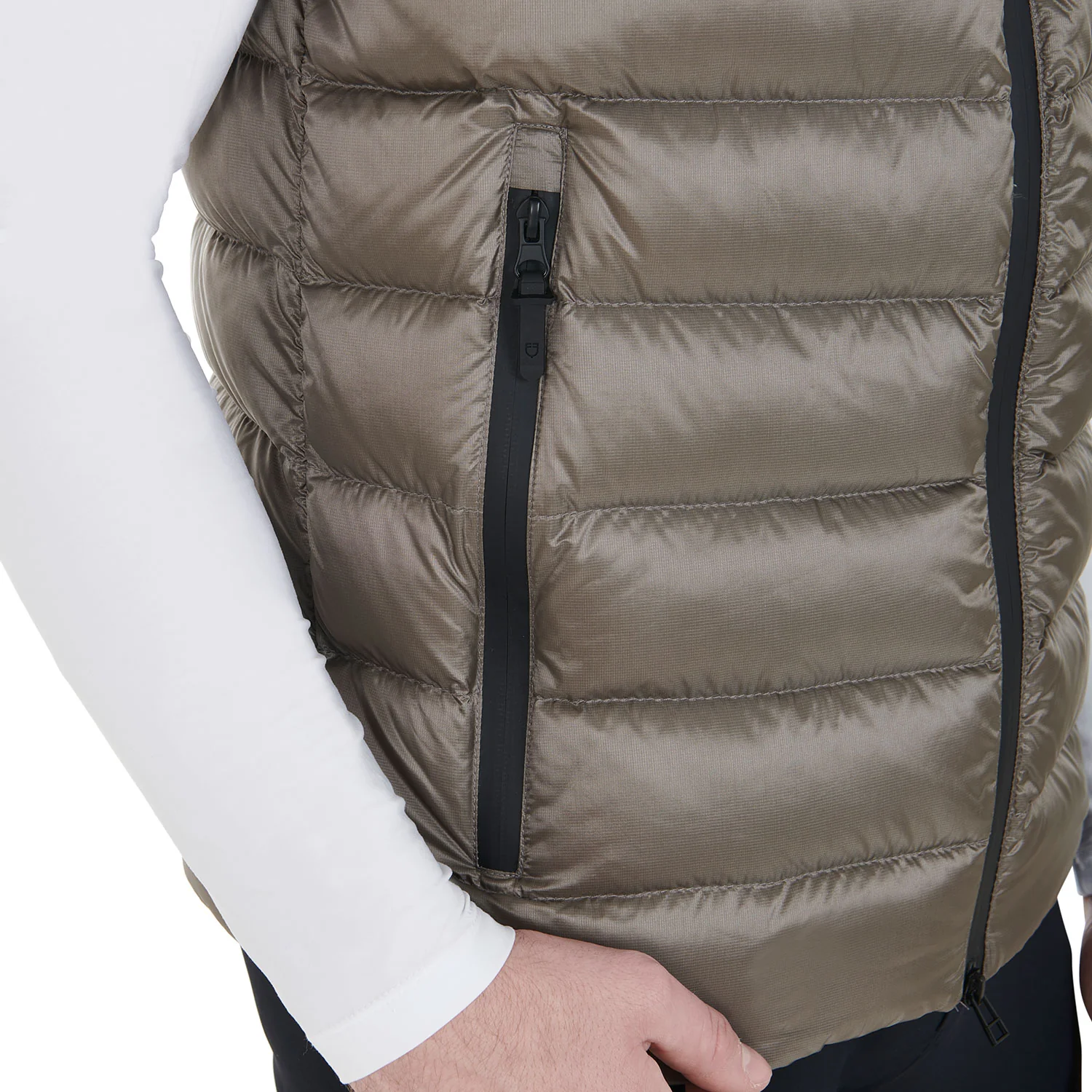 Equestro Men's Bi-Material Vest Silicone Patch - Image 5