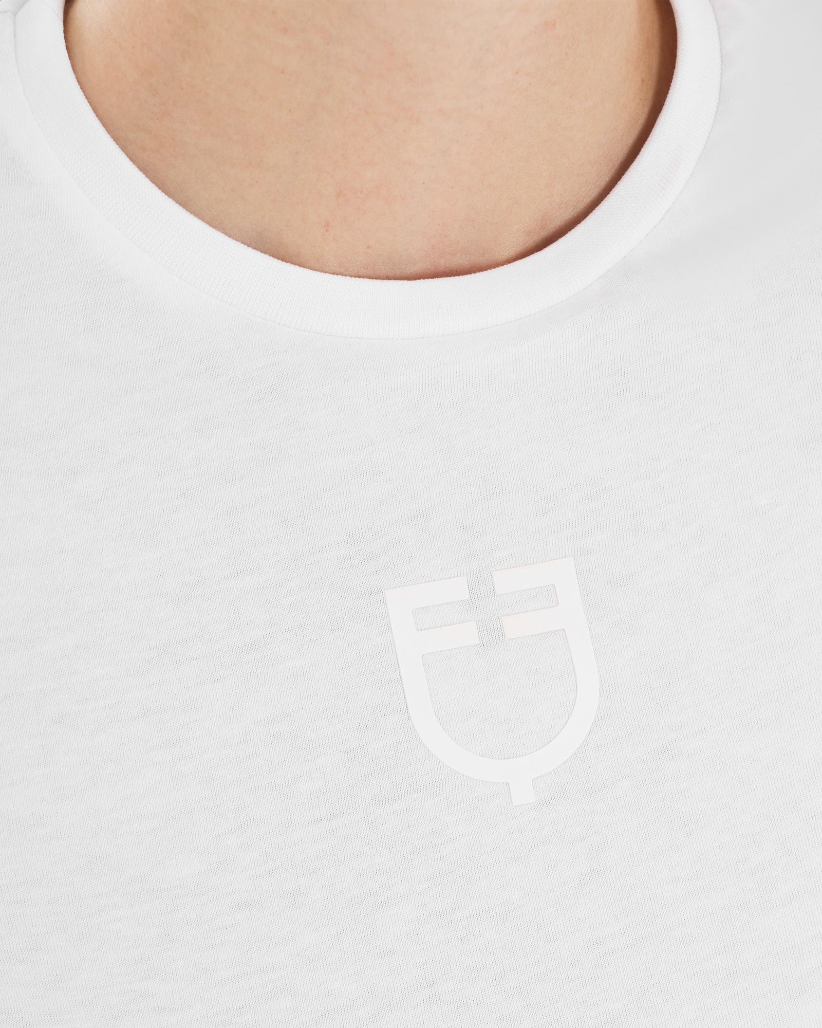 Equestro Women's Basic T-Shirt With Tone-On-Tone Logo - Image 7