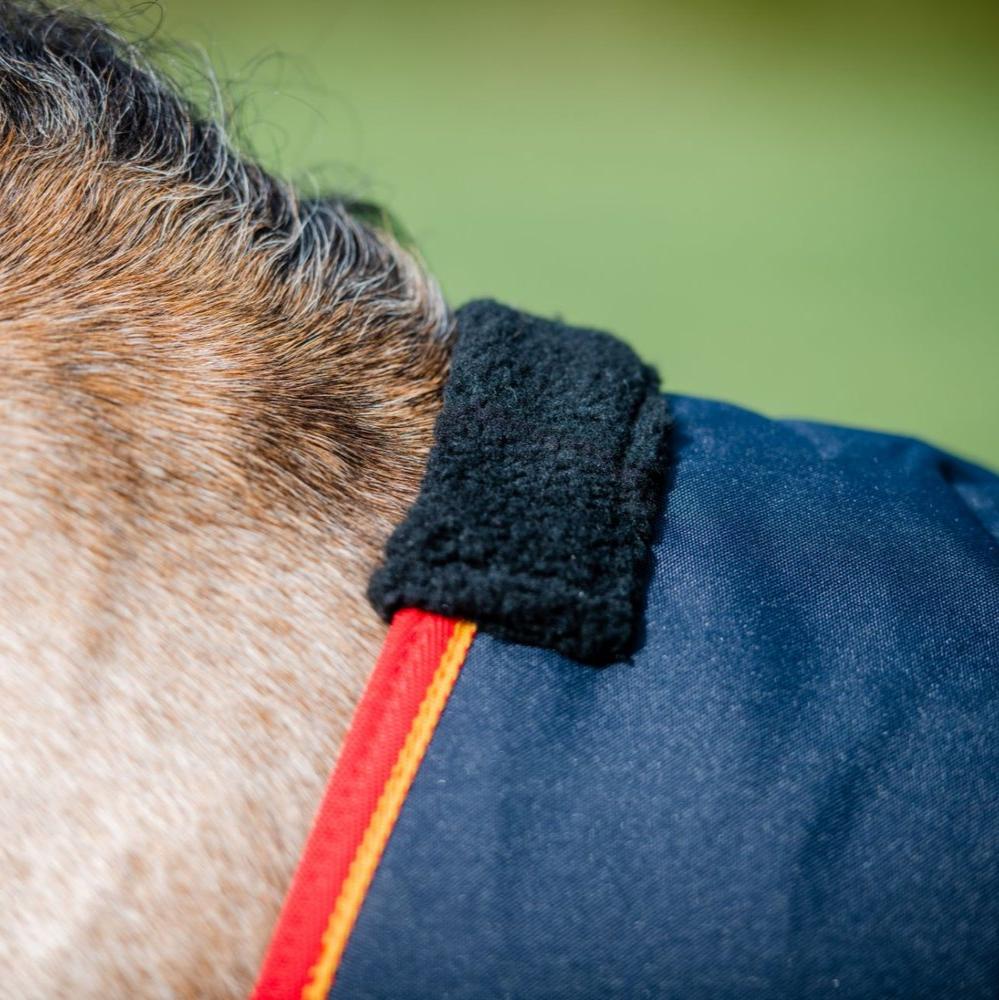 Equi-Sential Standard 200g Medium Turnout Rug - Image 4