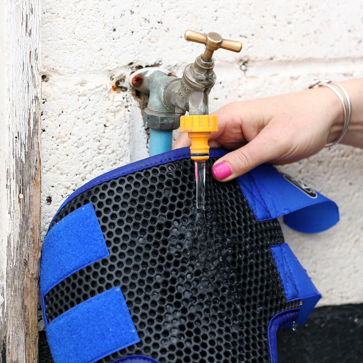 Equilibrium Tri Zone Brushing Boots - Image 11