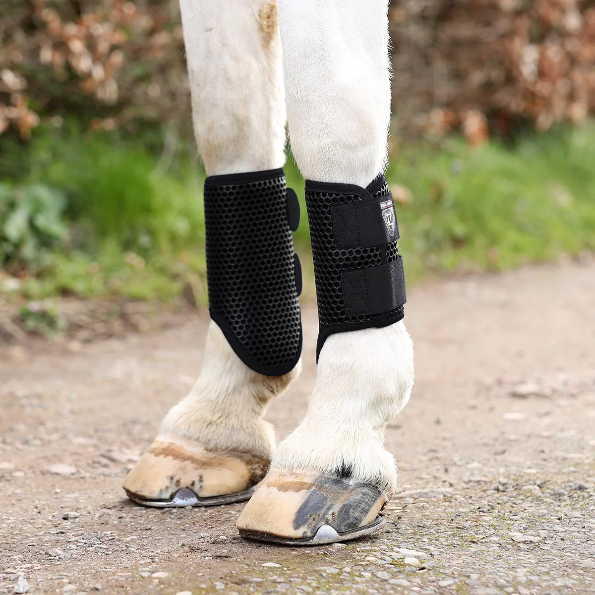 Equilibrium Tri Zone Brushing Boots - Image 2