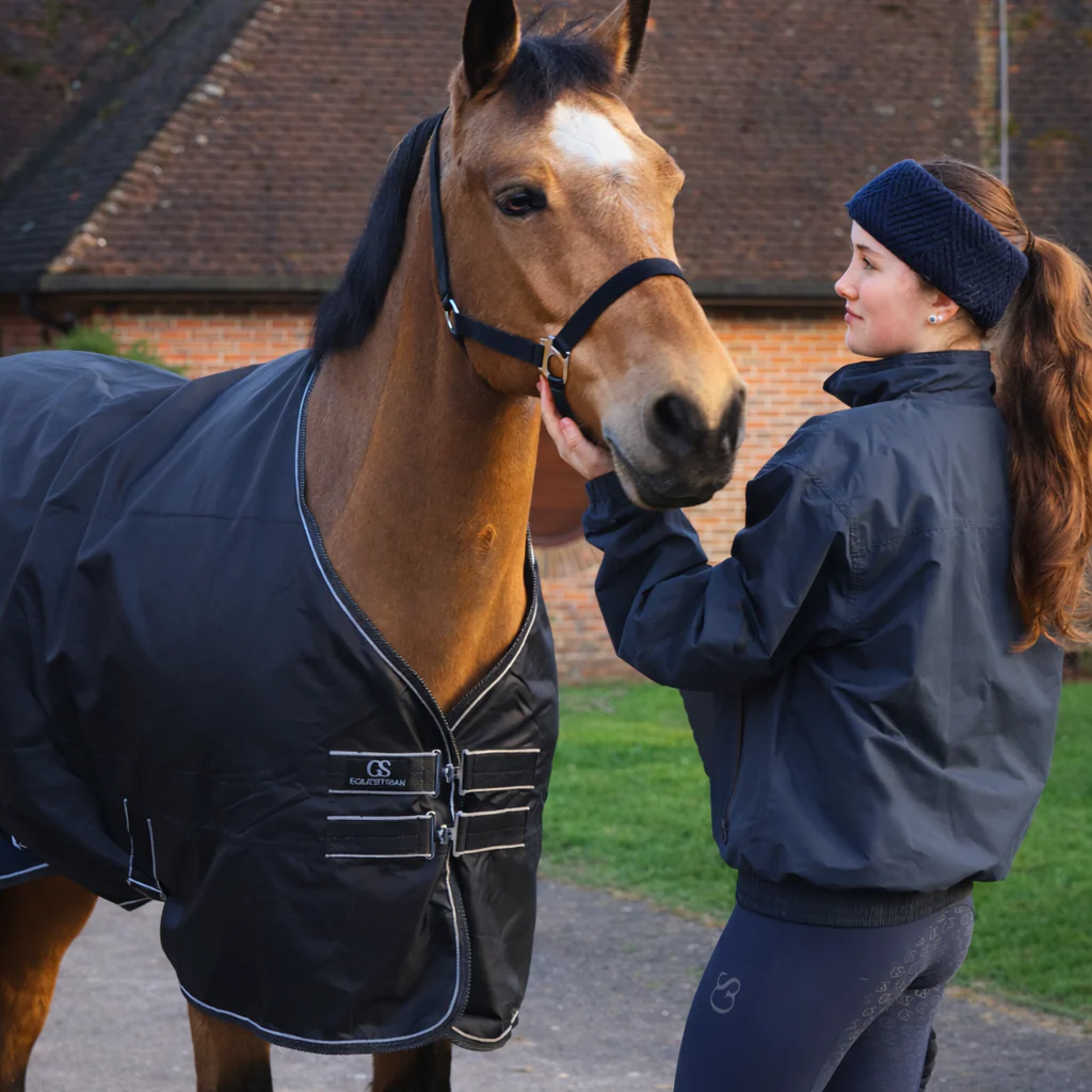 GS Equestrian 0g 840 Denier Standard Neck Turnout Rug - Image 8