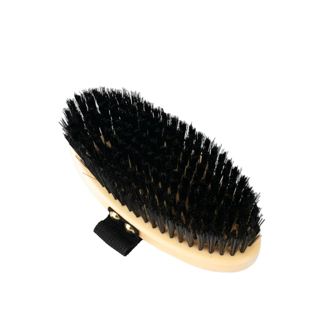 GS Equestrian & Country Plastic Body Brush - Image 5