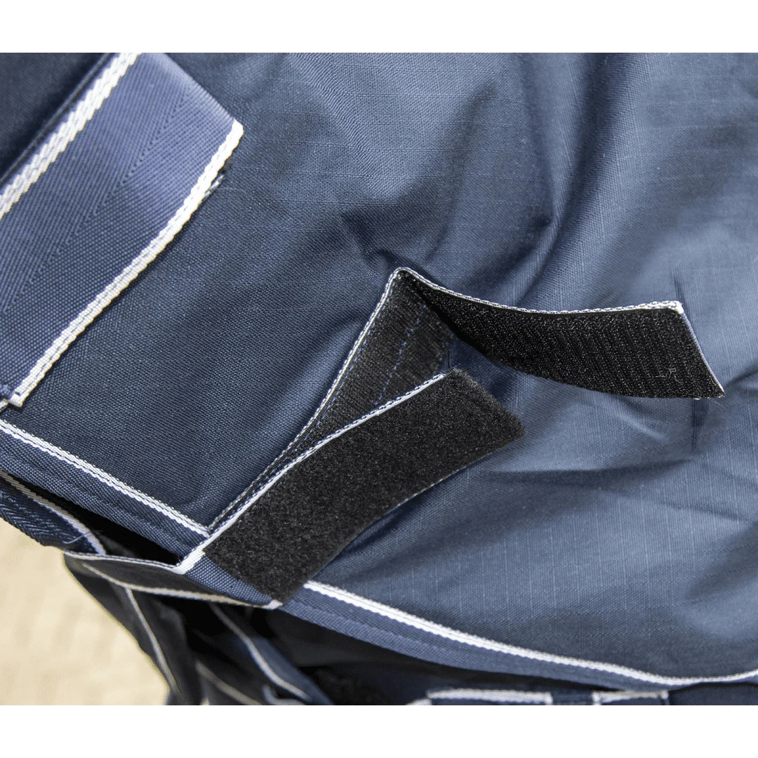 HKM Fleece Starter Turnout Rug - Image 5