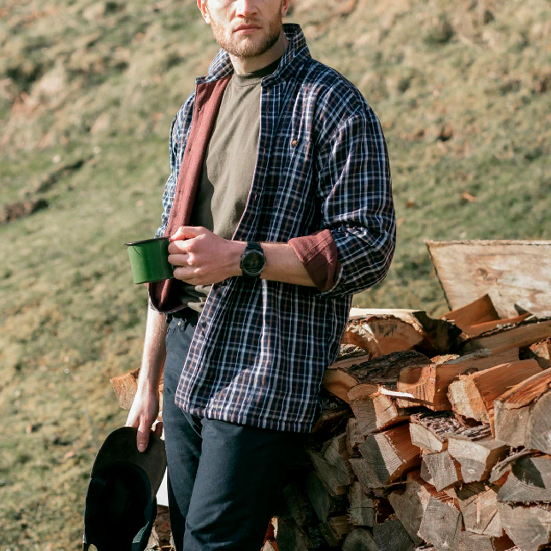 Hoggs of Fife Fleece Lined Men's Shirt - Image 2