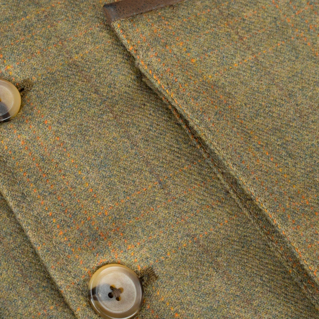 Hoggs of Fife Kinloch Men's Technical Tweed Field Waistcoat - Image 3