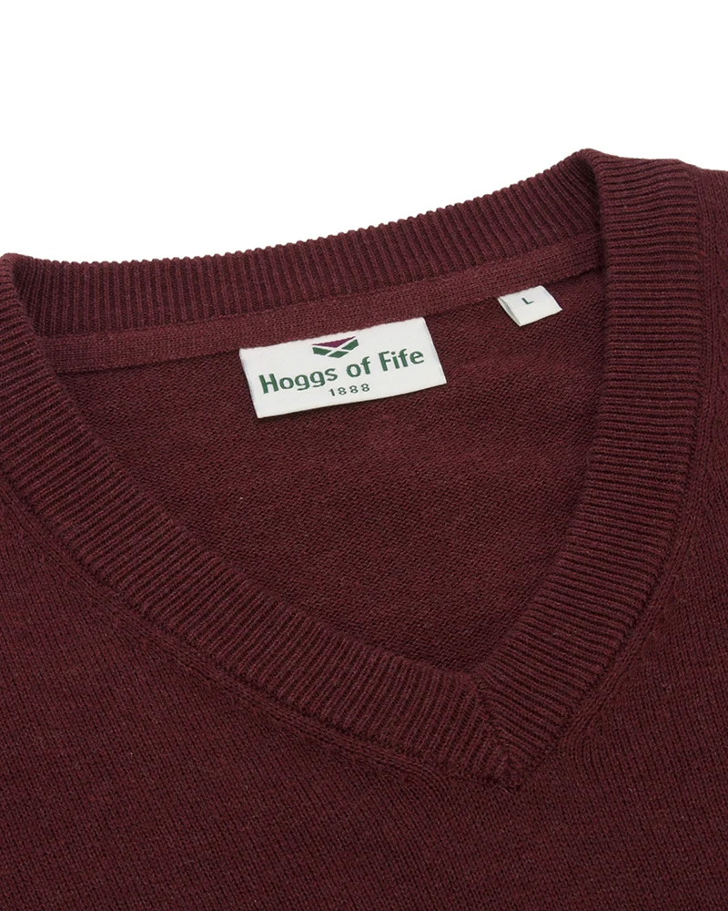 Hoggs of Fife Stirling II V Neck Pullover - Image 3