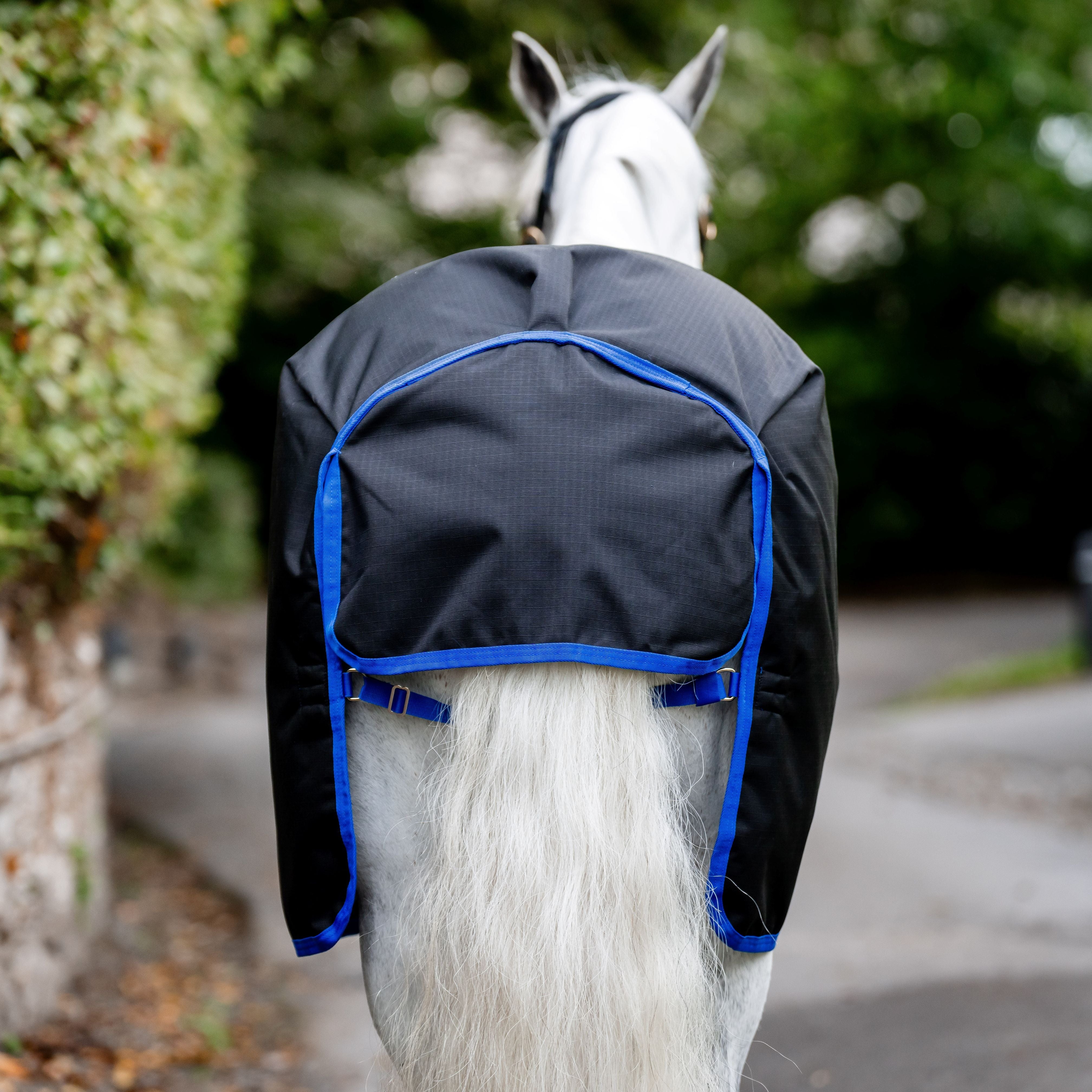 Horseware Ireland Amigo Ripstop 900D Plus 100g Pony Turnout Rug - Image 4