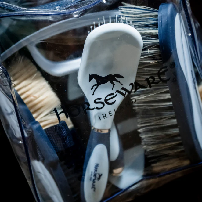 Horseware Ireland Newmarket Grooming Brush Set - Image 4