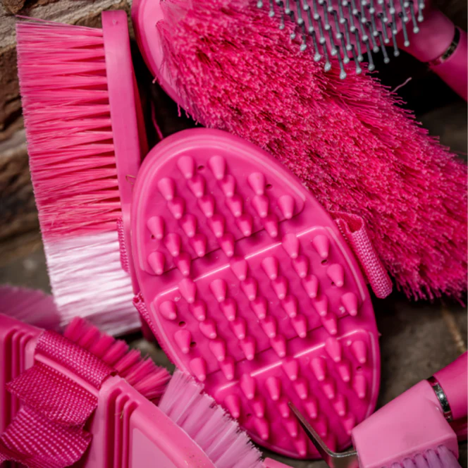 Horseware Ireland Newmarket Grooming Brush Set - Image 7