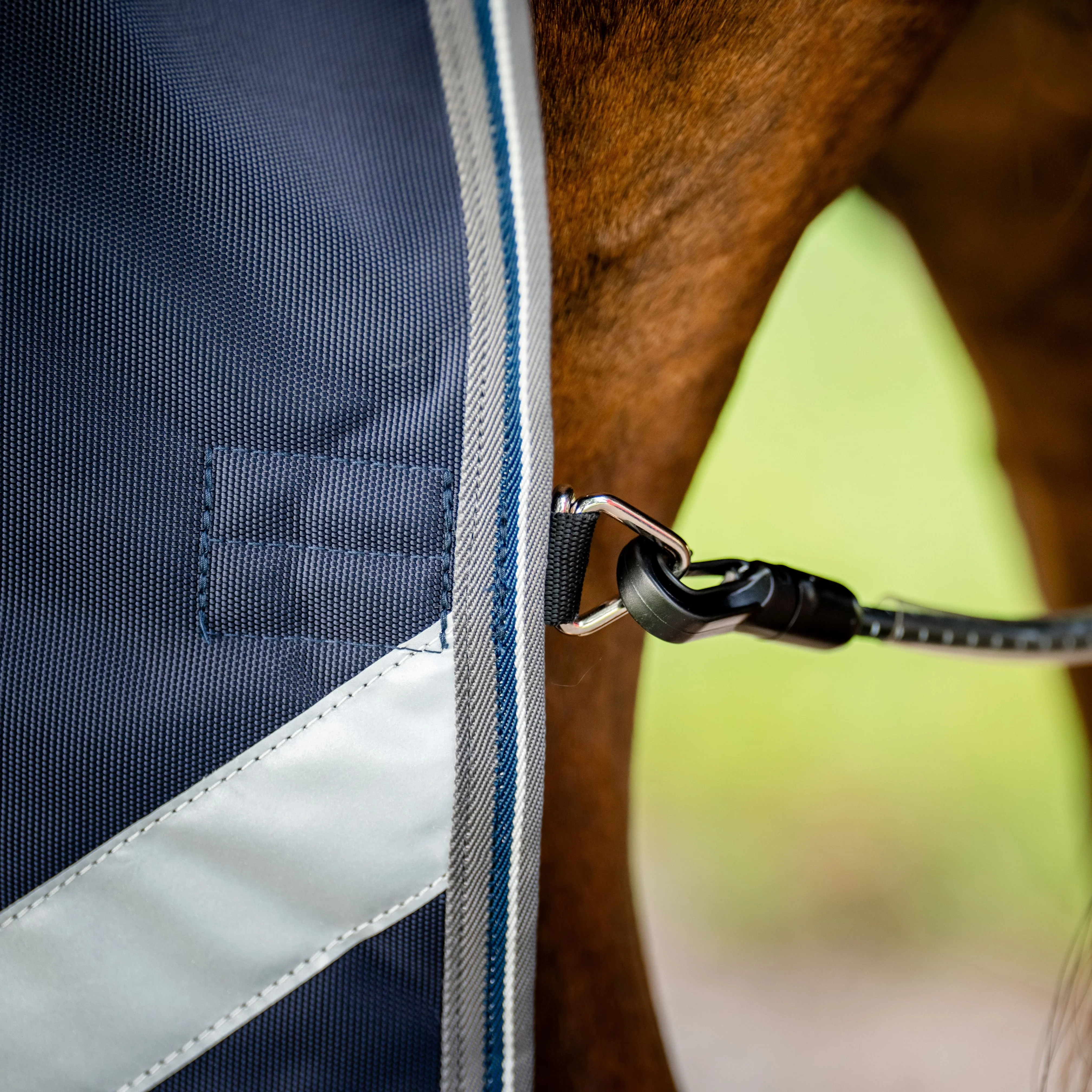 Horseware Ireland Rambo 1680D 100g Turnout Rug - Image 9