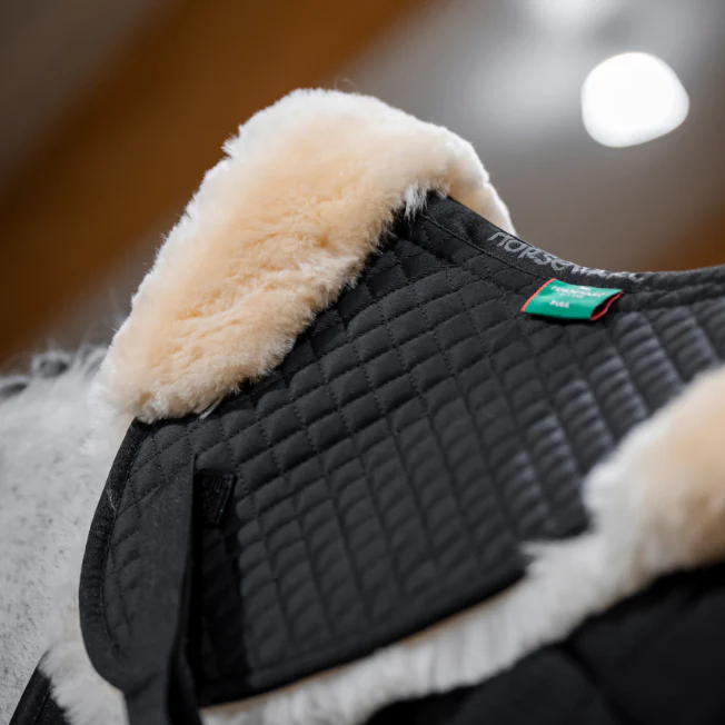 Horseware Ireland Sheepskin Halfpad - Image 3