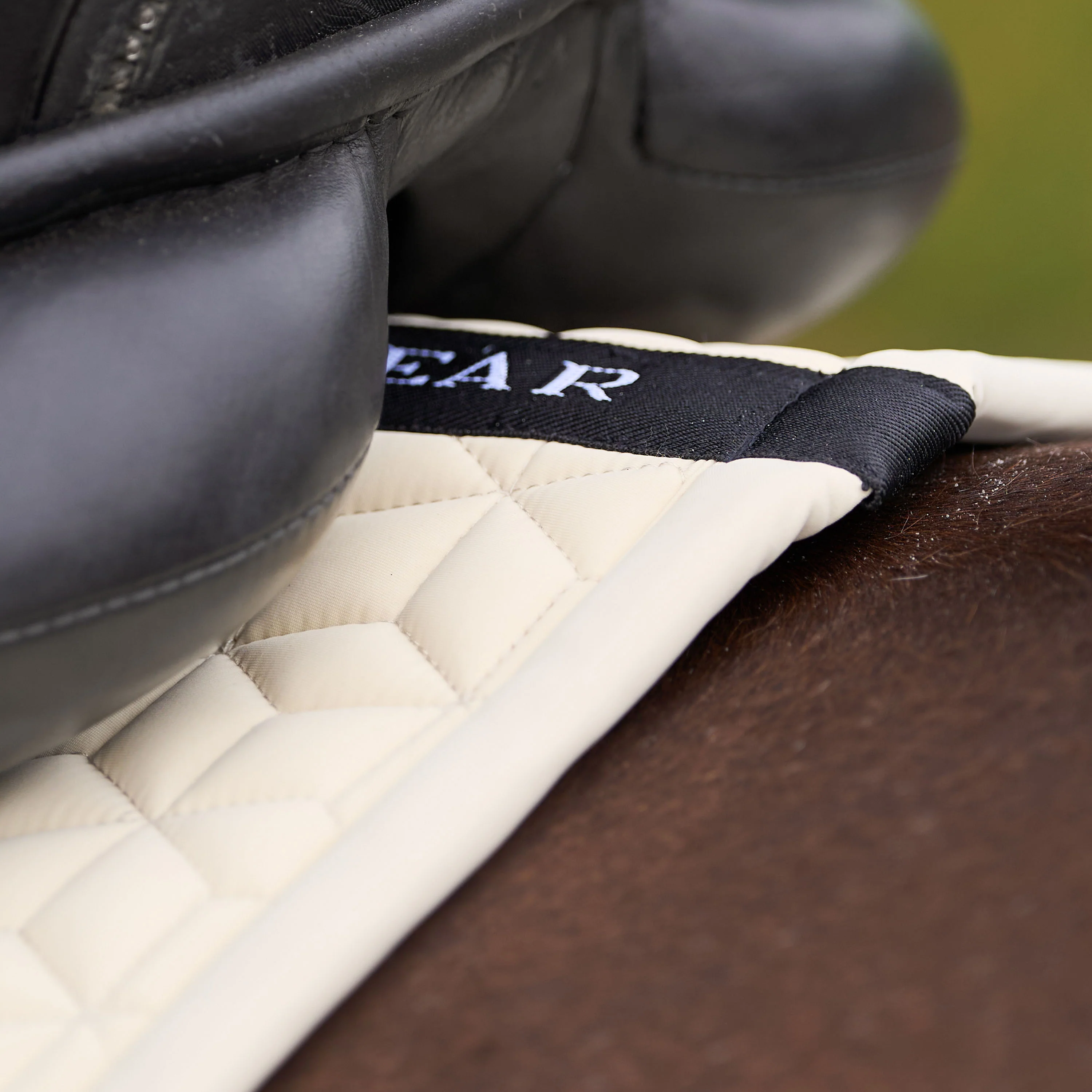 HV Polo Essential GP Saddle Pad - Image 15