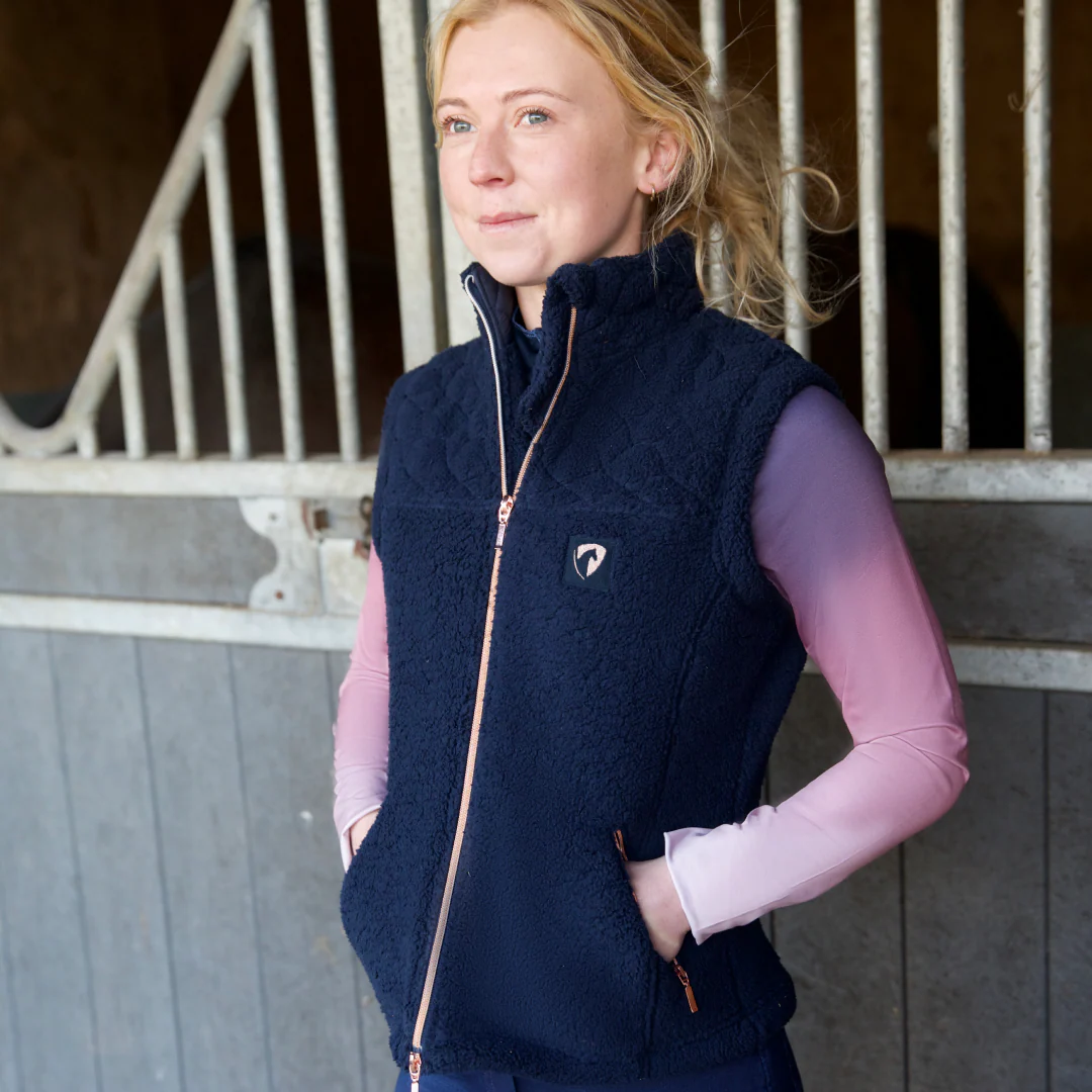 Hy Equestrian Elevate Teddy Fleece Gilet - Image 3