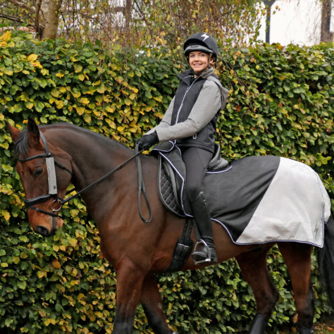 Hy Equestrian Silva Flash Waterproof Padded Jacket - Image 4
