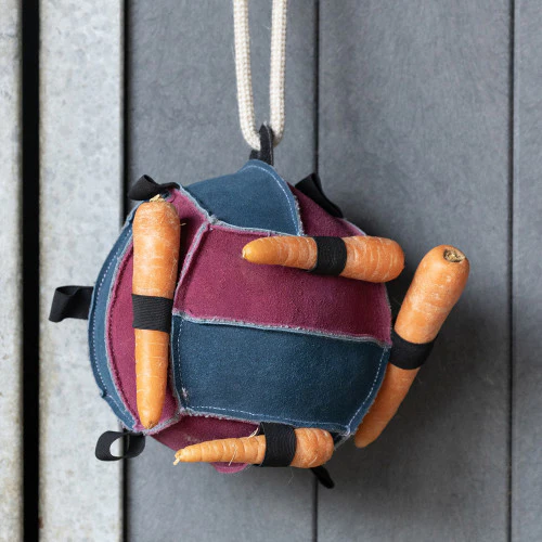 Hy Equestrian Stable Toy - Image 11