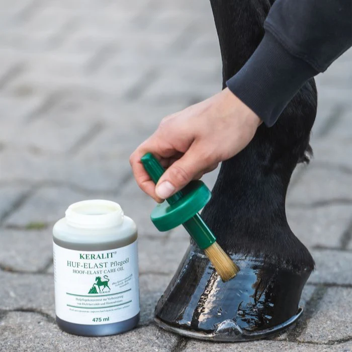 Keralit Hoof Oil - Image 4