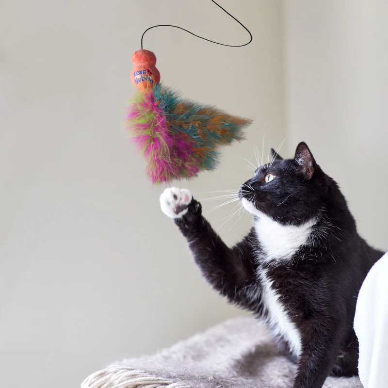 KONG Cat Wubba Boa Teaser - Image 3