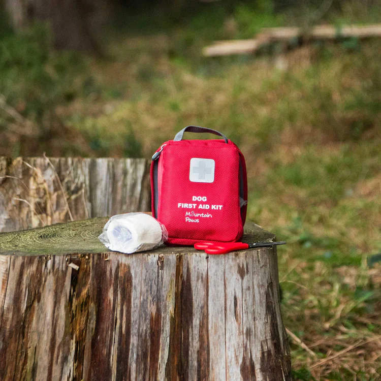 Mountain Paws Dog First Aid Kit - Image 7