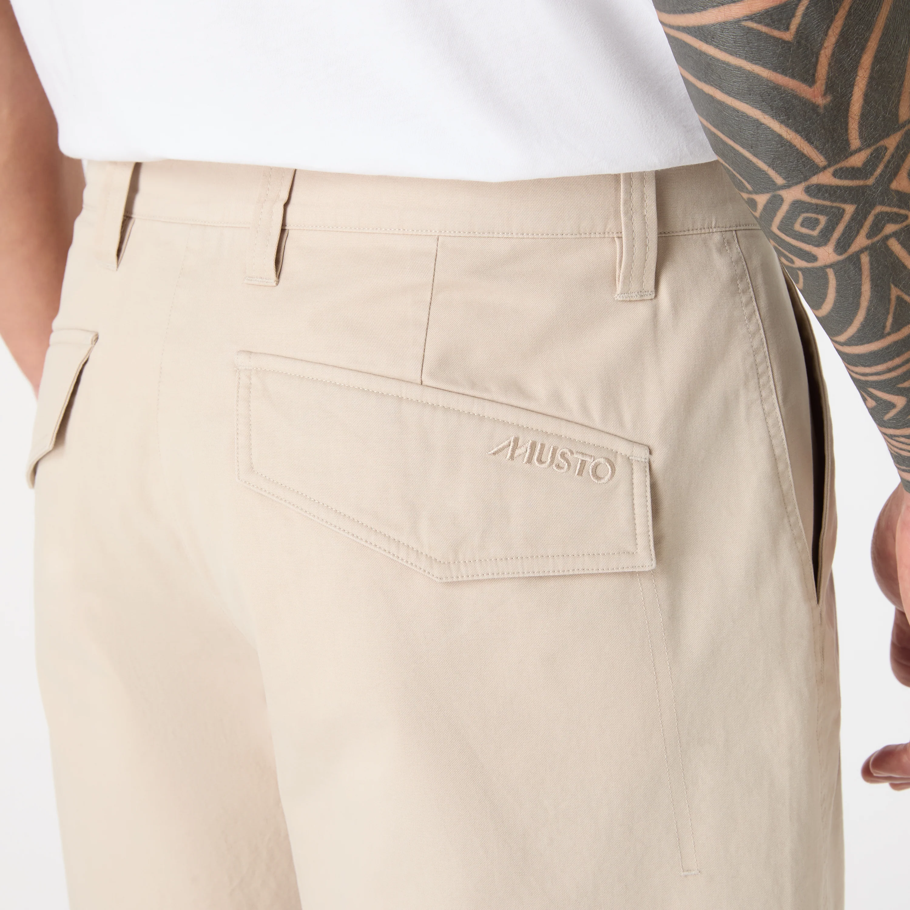 Musto Men's Original Bermuda Shorts - Image 5