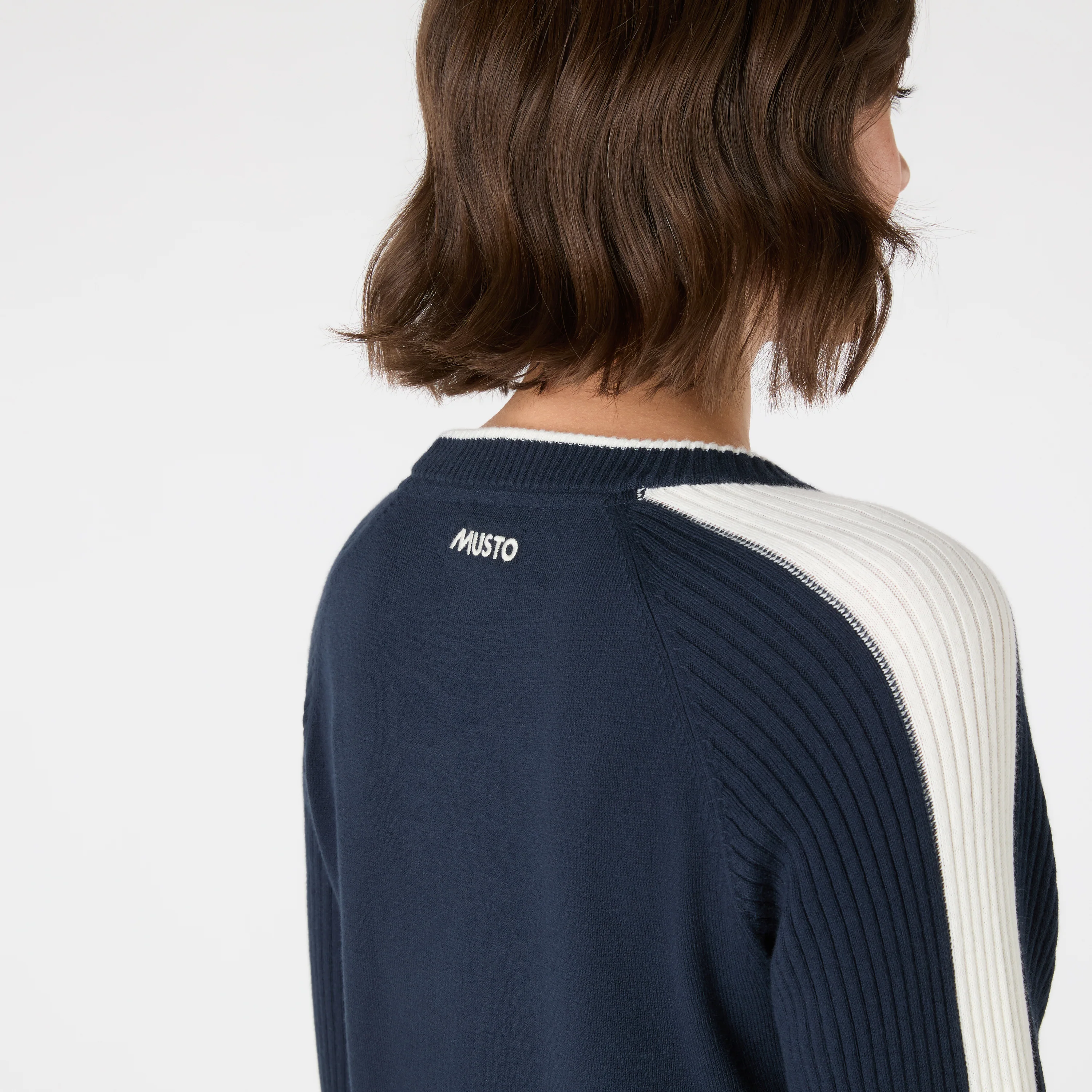 Musto Women's Original Marine Crew Knit - Image 4