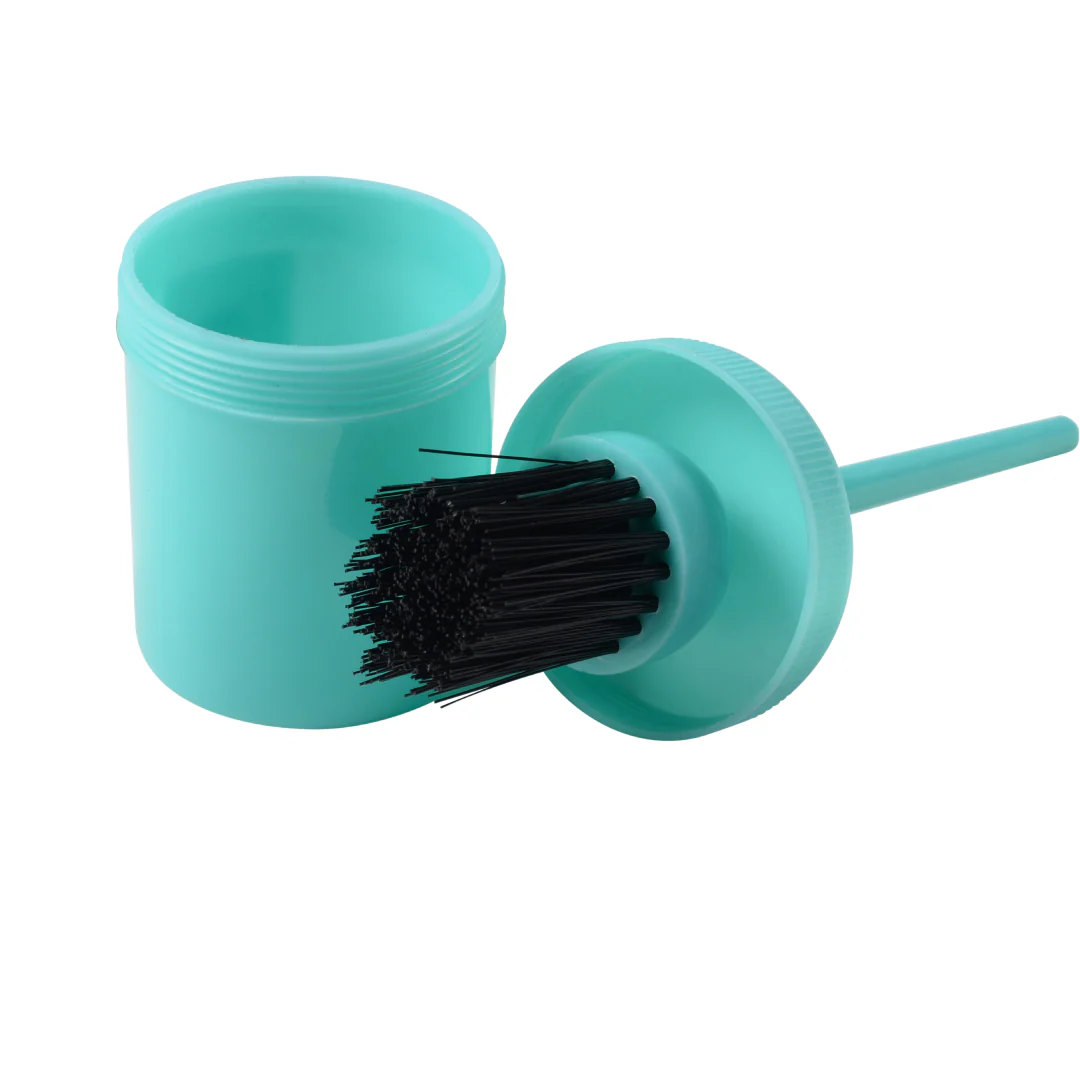 Roma Brights Hoof Oil Brush & Bottle - Image 3