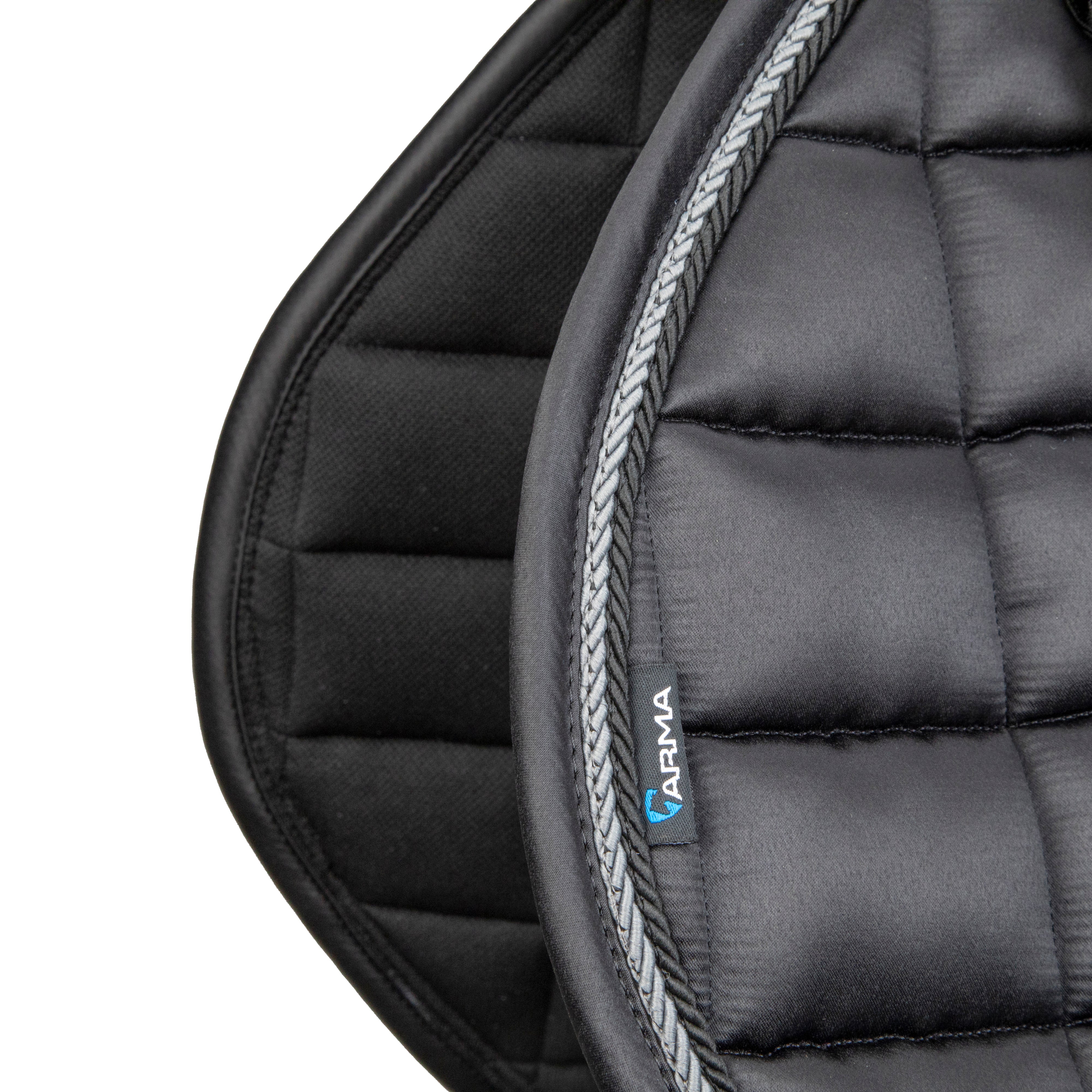 Shires ARMA Eltar Satin Jump Saddlecloth - Image 5