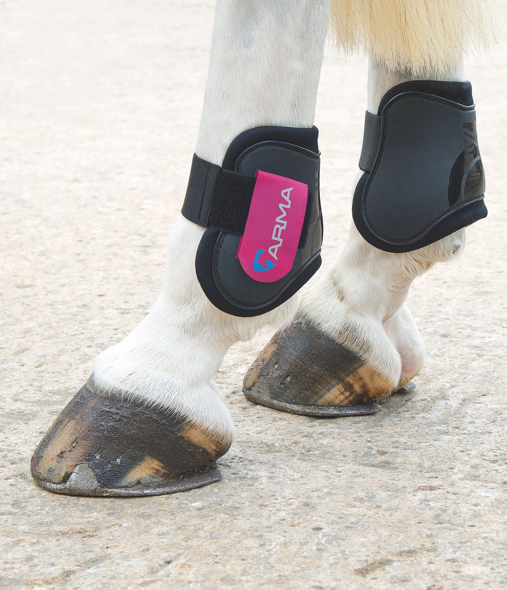 Shires ARMA Fetlock Boots - Image 4