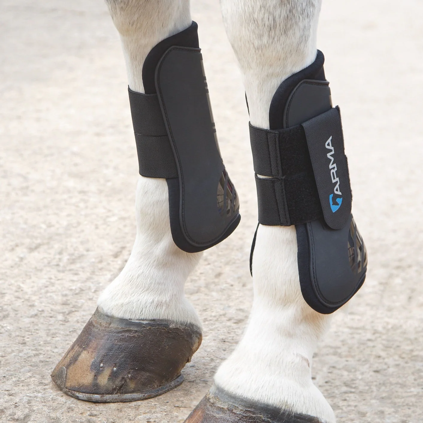 Shires ARMA Tendon Boots - Image 2