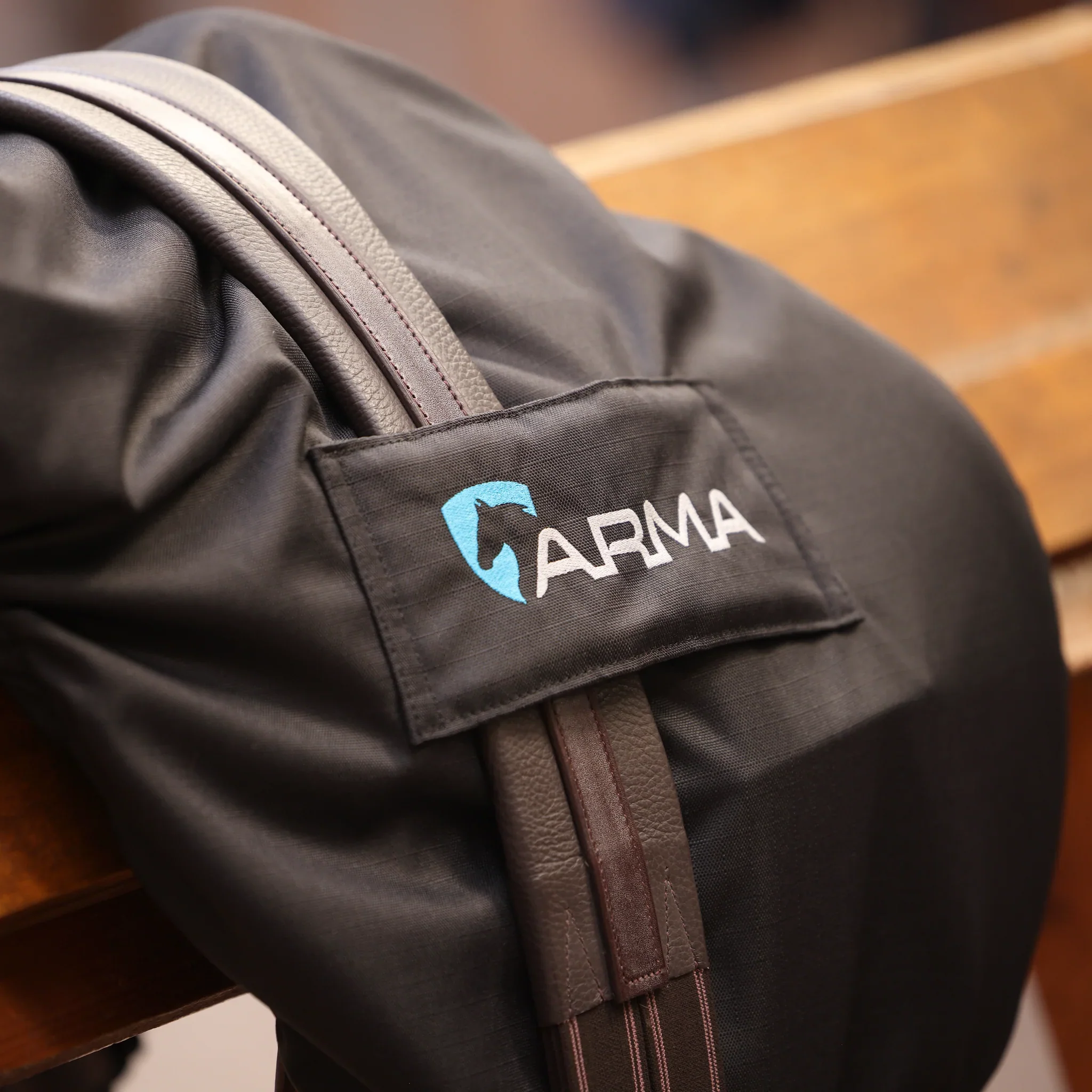 Shires ARMA Waterproof Fleece Lined Saddle Cover - Image 3