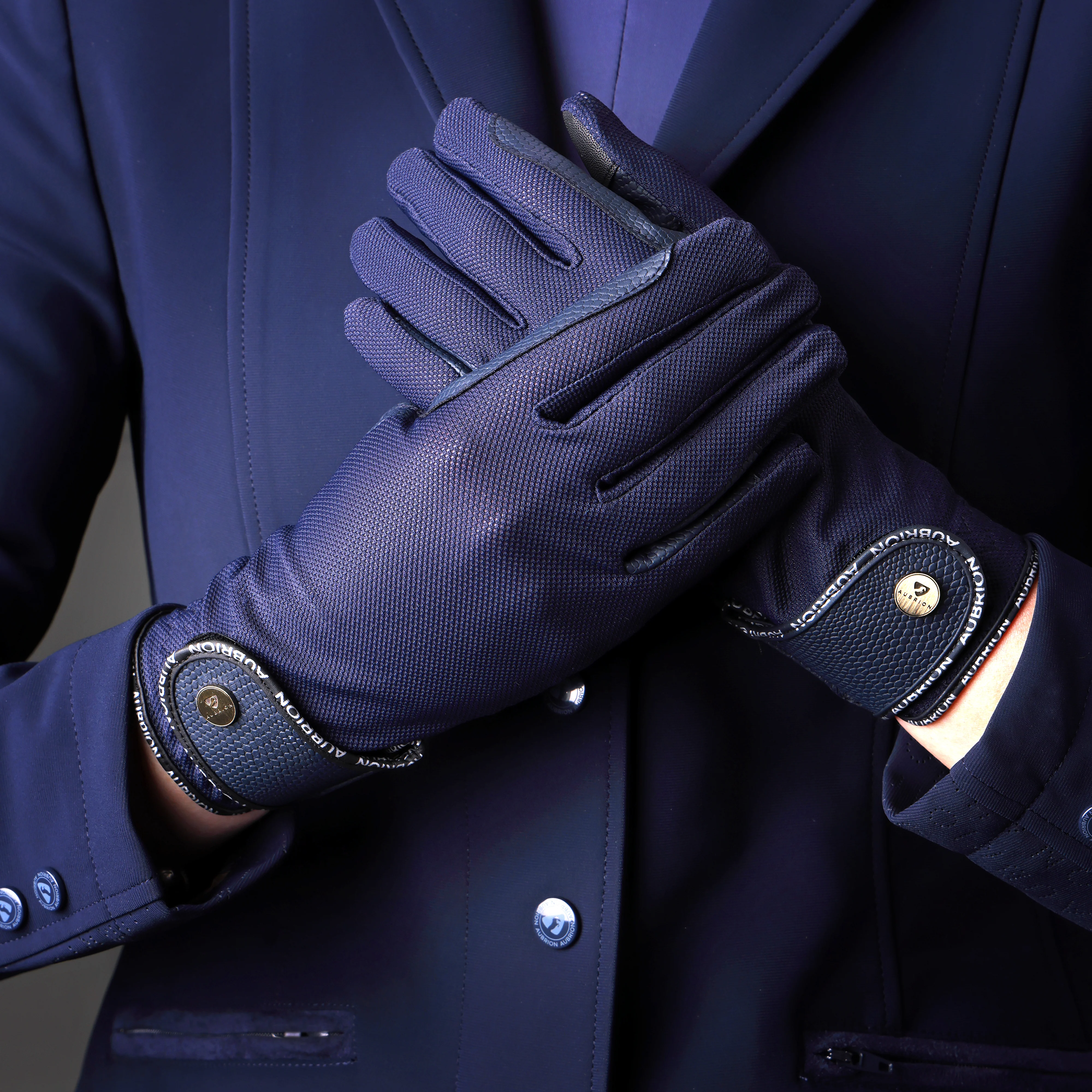 Shires Aubrion Aero Childs Flexfit Riding Gloves - Image 7