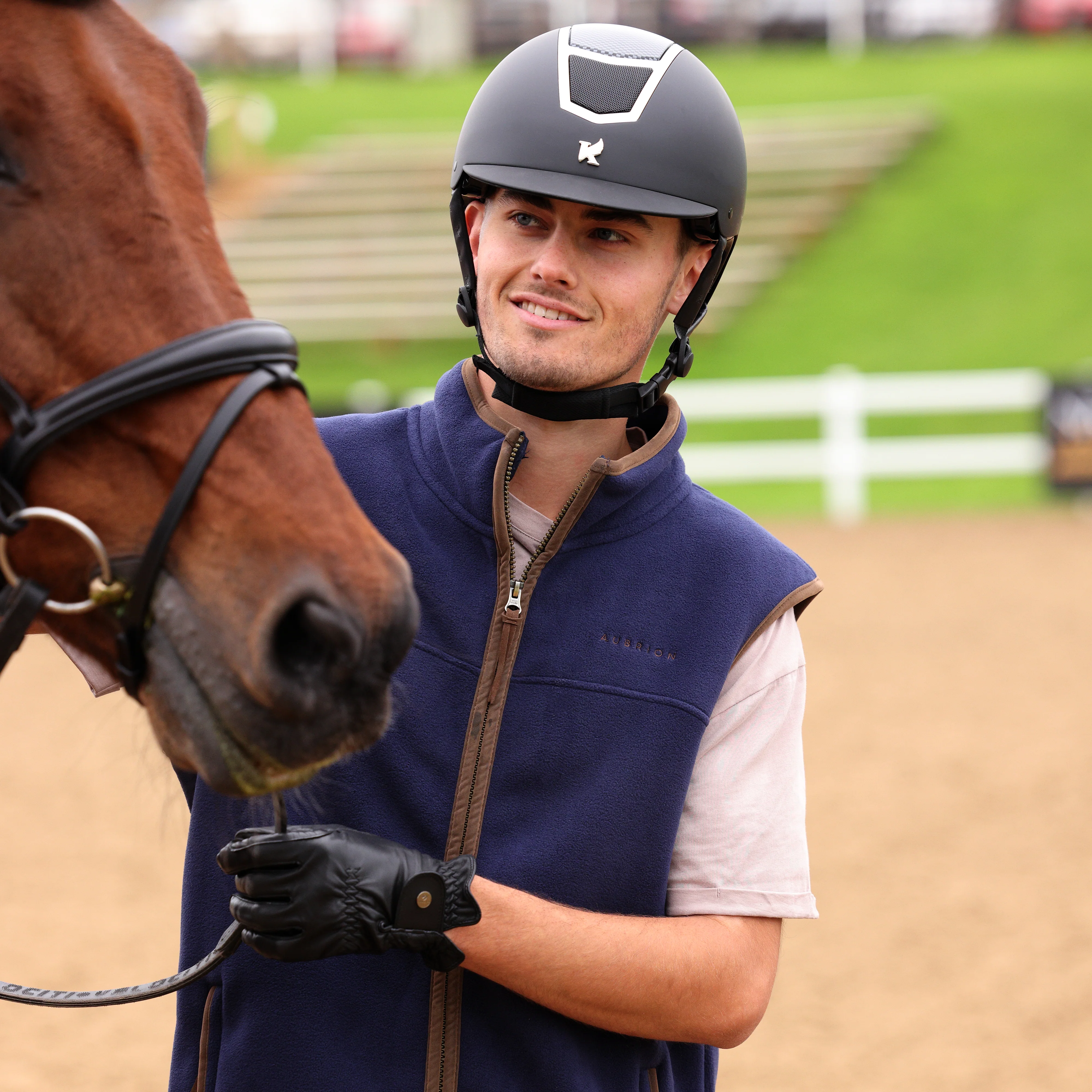 Shires Aubrion Core Men's Fleece Gilet - Image 13