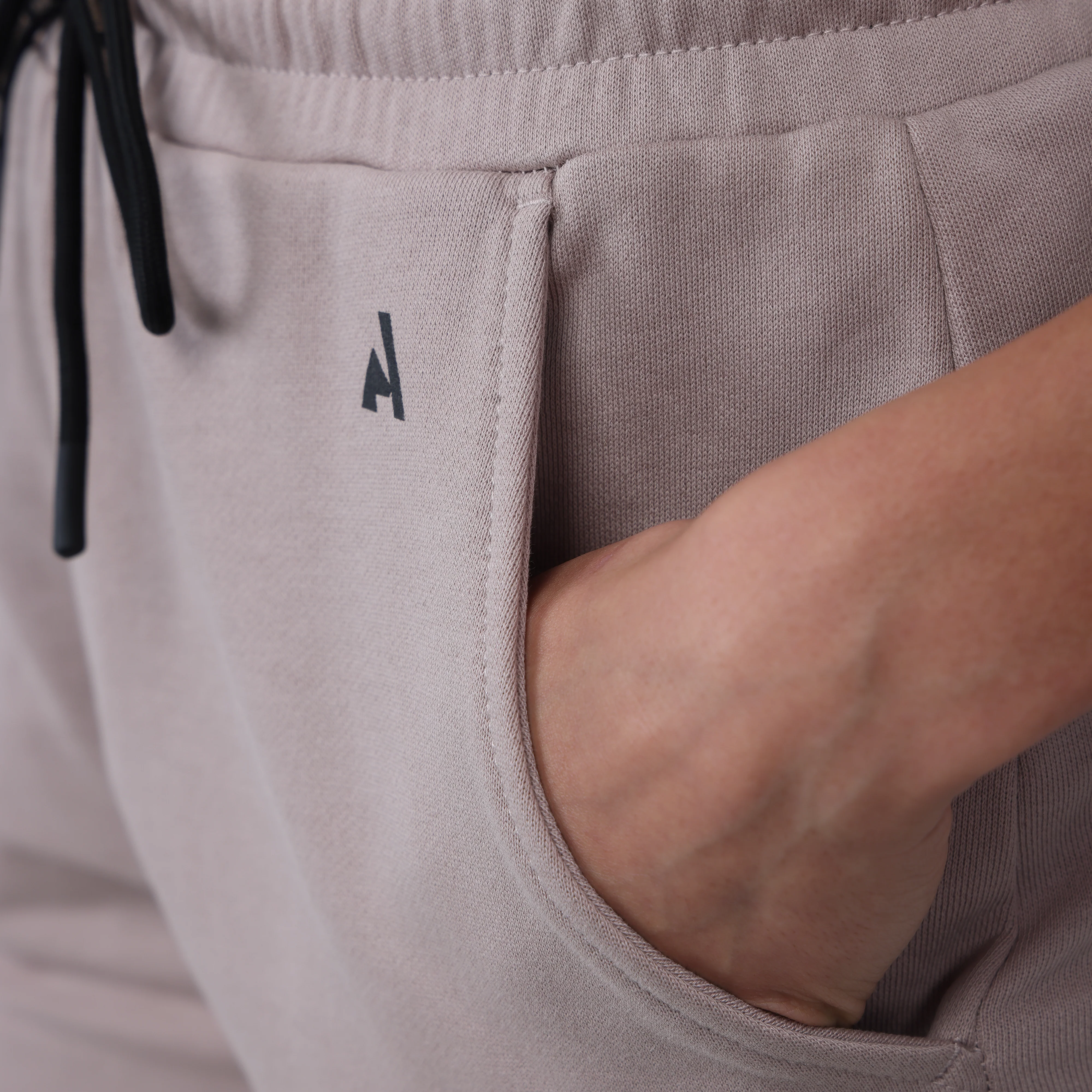 Shires Aubrion Ladies React Sweat Shorts - Image 14