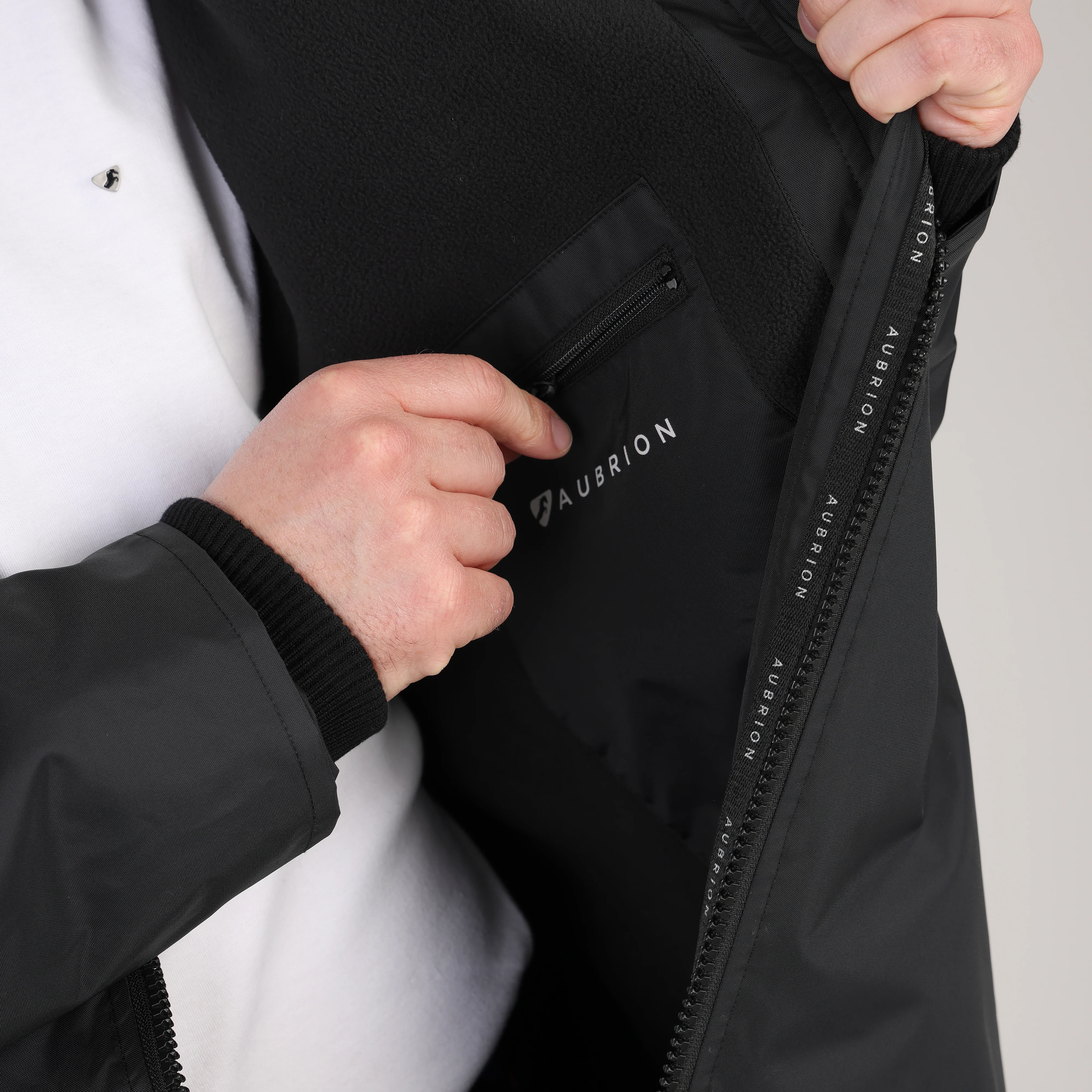 Shires Aubrion Original All Weather Robe - Unisex - Image 7