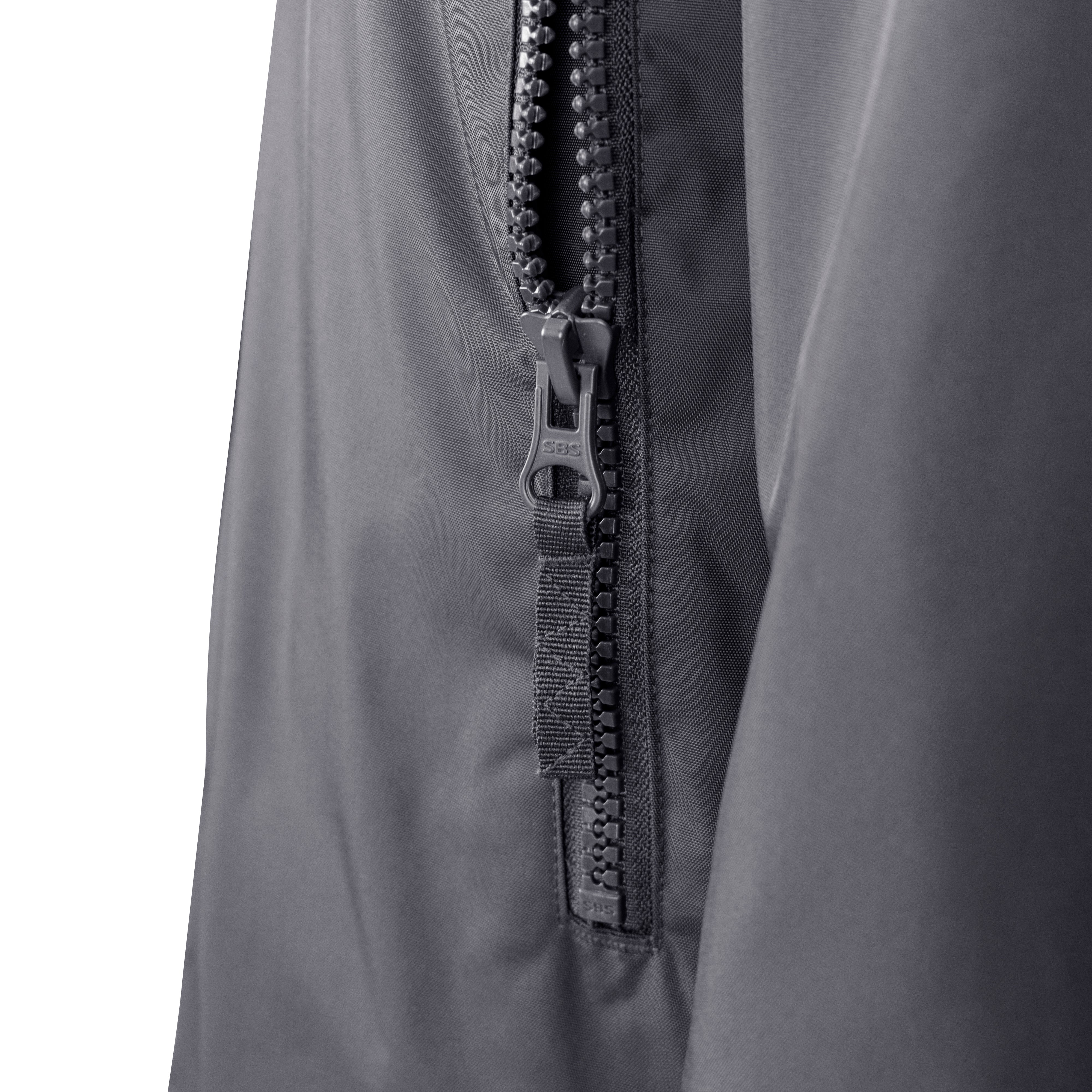 Shires Aubrion Original All Weather Robe - Young Rider - Image 7