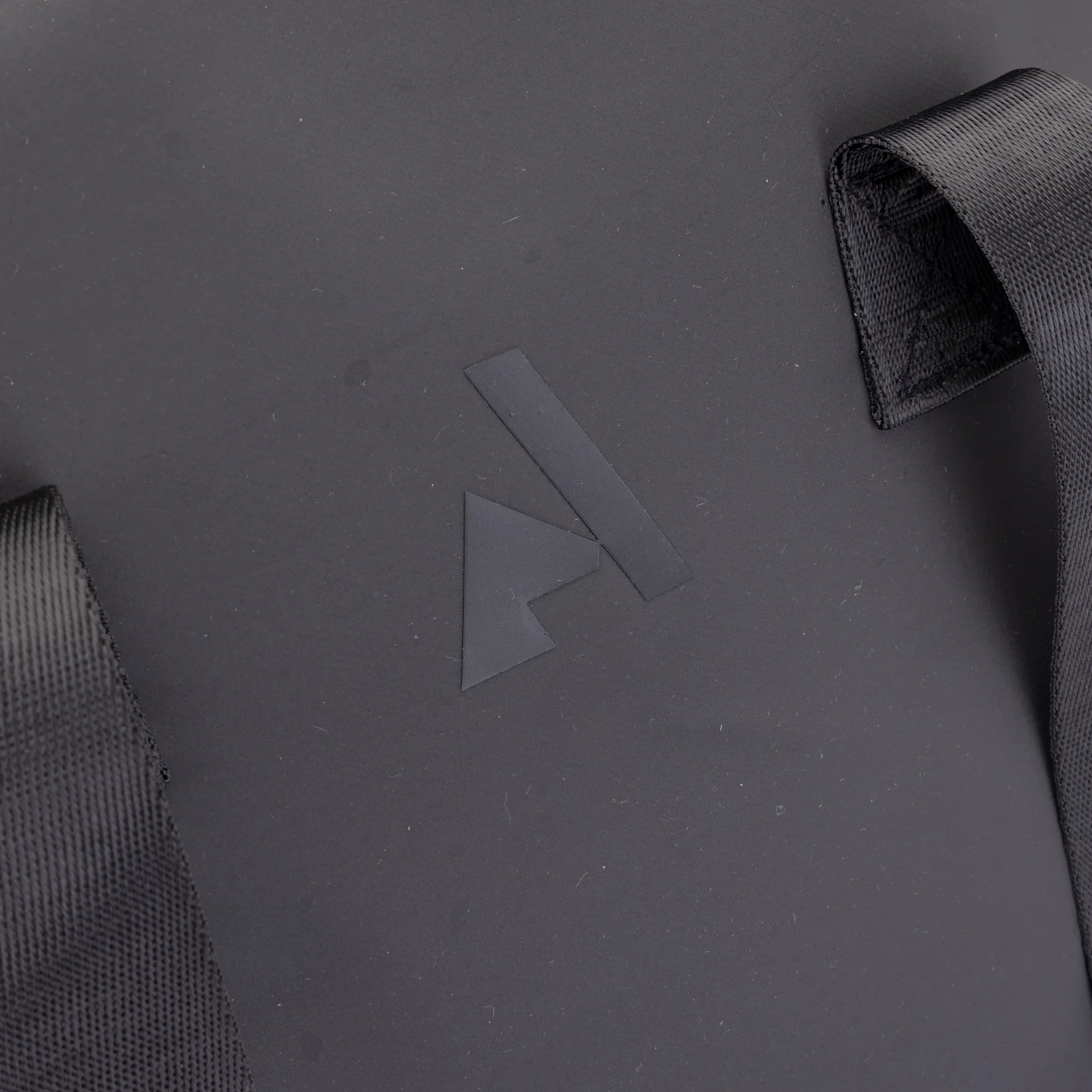 Shires Aubrion React Hat Bag - Image 6