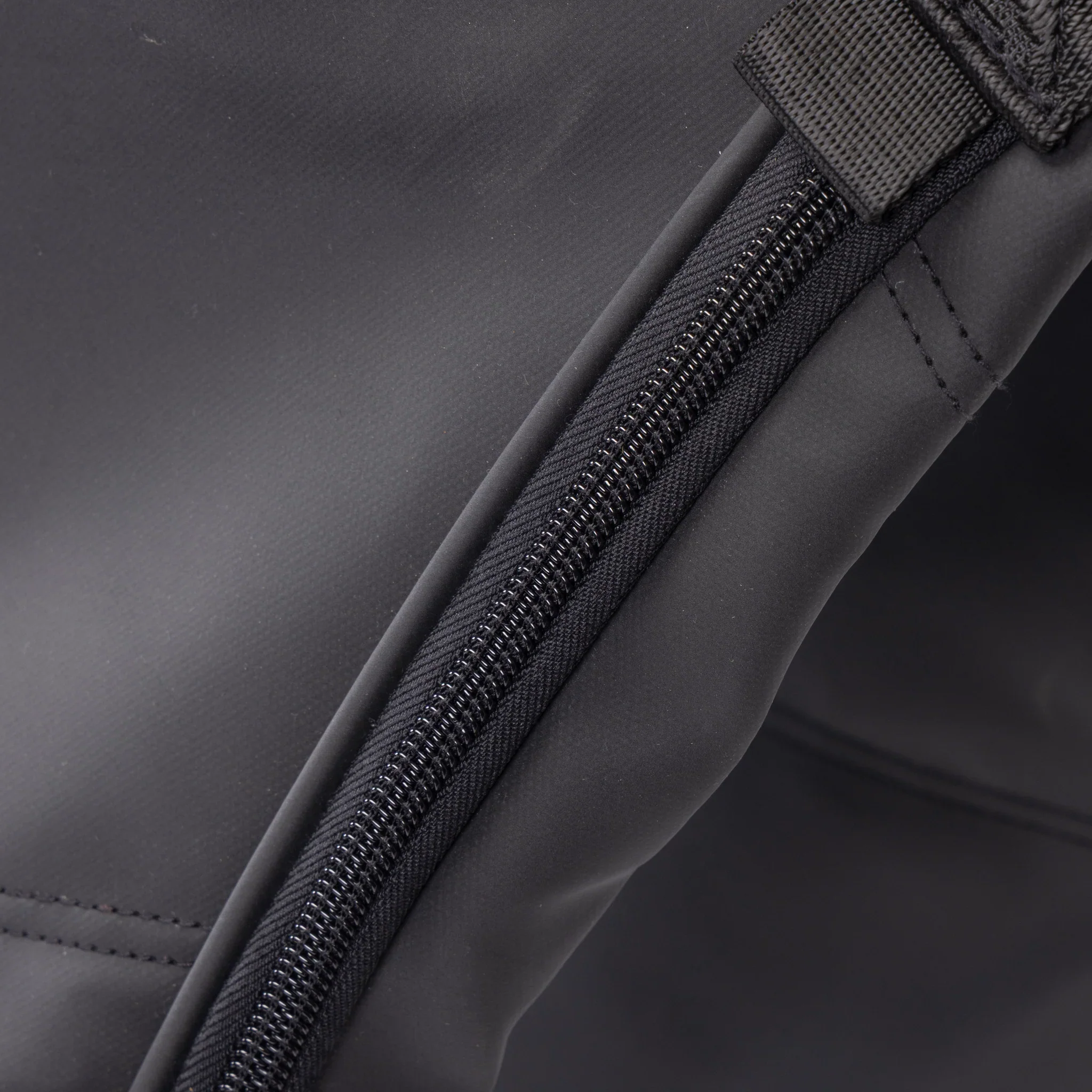 Shires Aubrion React Saddle Bag - Image 7