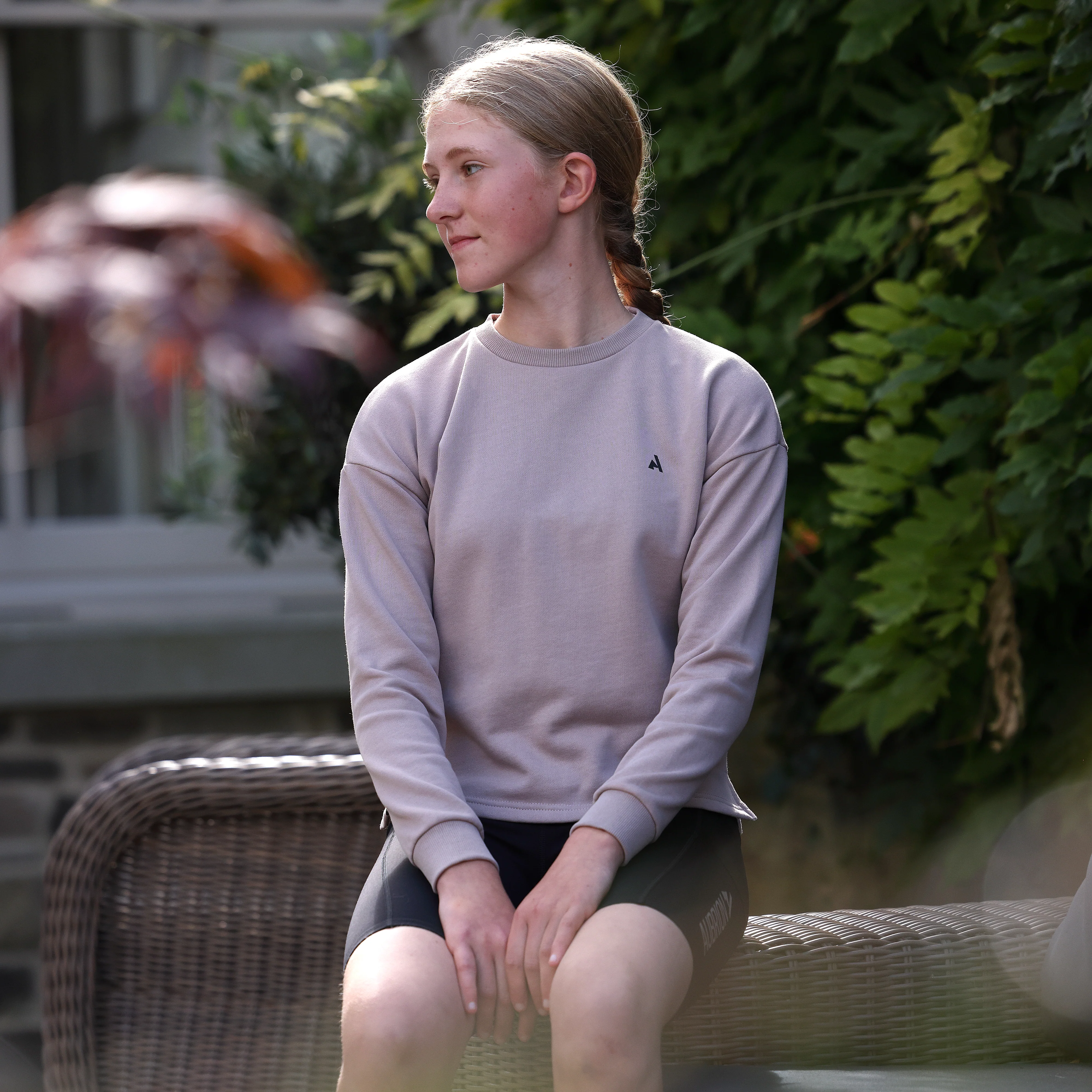 Shires Aubrion React Sweatshirt - Young Rider - Image 4